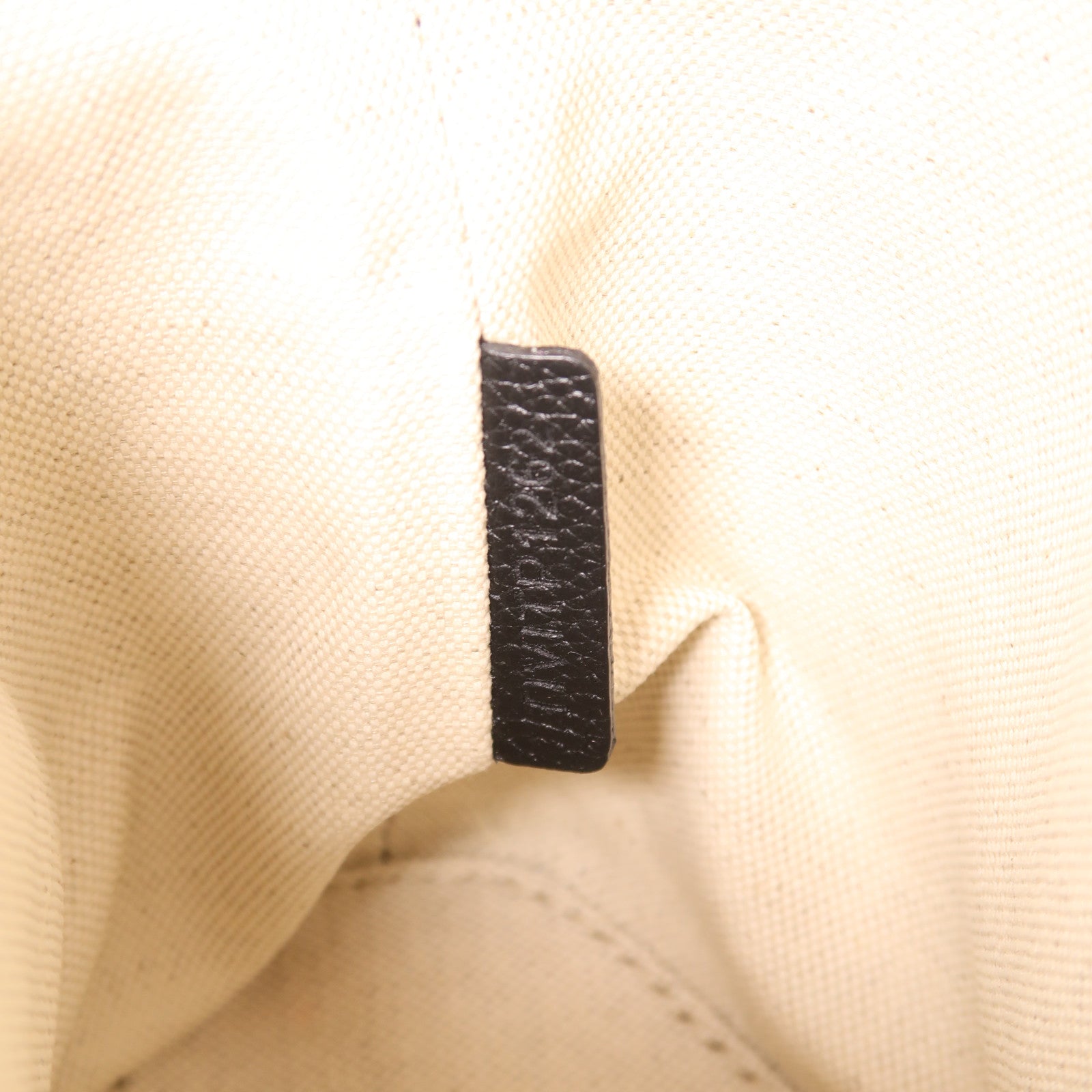 BURBERRY 牛皮皮革金扣2Way Bag手挽肩背兩用袋黑色