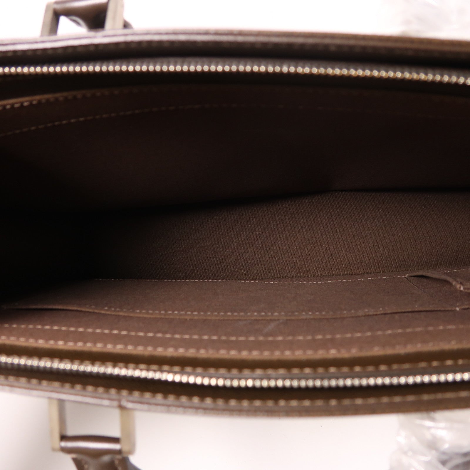 LOUIS VUITTON Taiga皮革Brief Case銀扣公事包