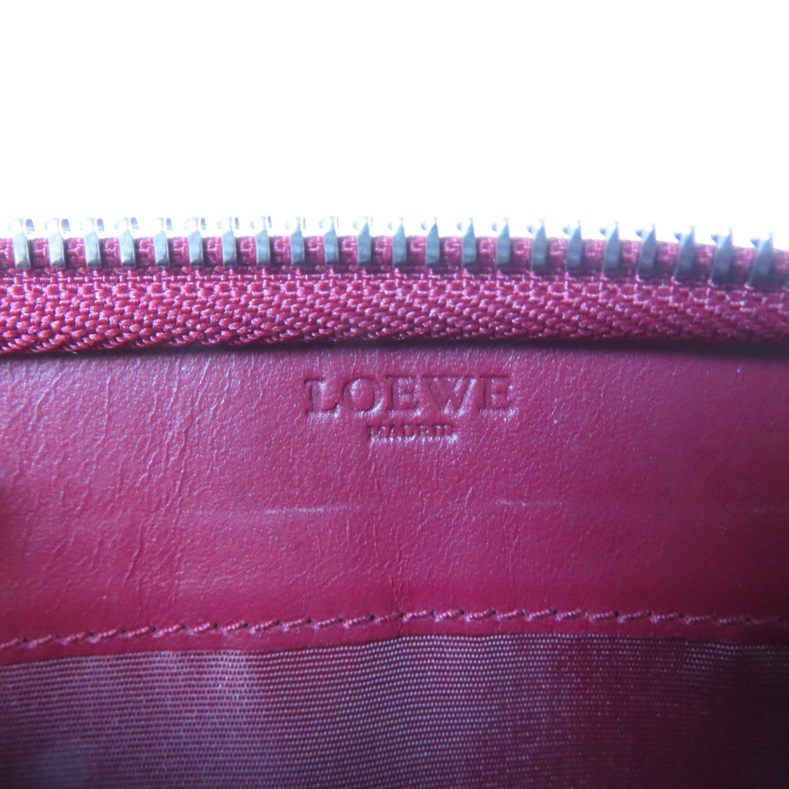 LOEWE 【激減優惠】牛皮皮革Long Wallet銀扣長錢包紅色