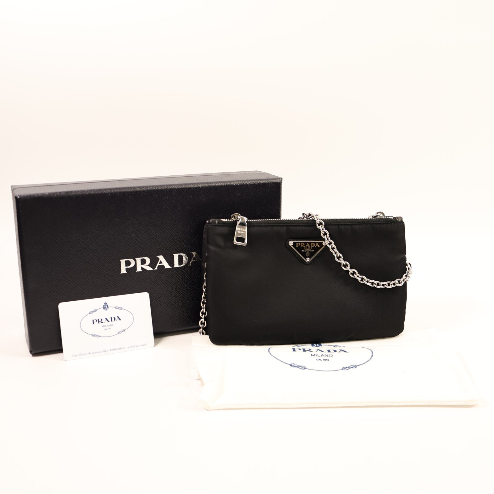 PRADA 尼龍Tessuto Pocket鏈帶肩背袋