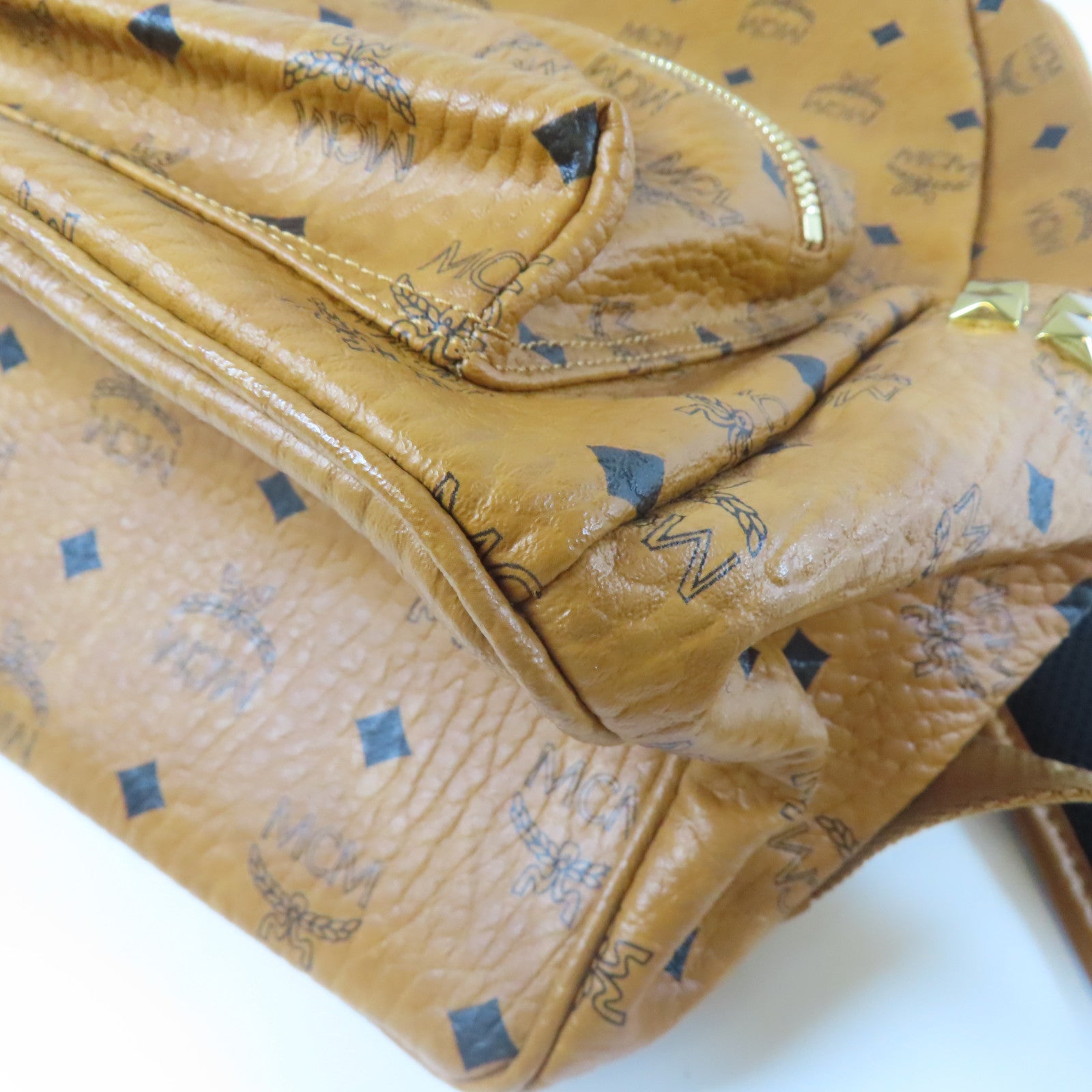 MCM 【激減優惠】皮革Starkside Studs Backpack金扣背包棕色