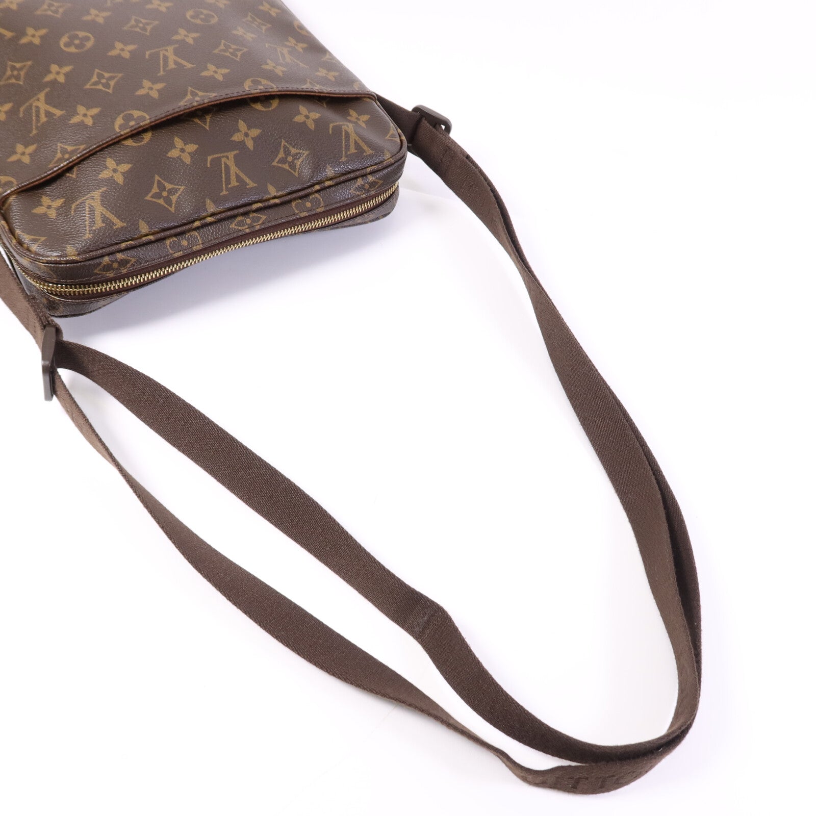 LOUIS VUITTON Monogram Trotteur Beaubourg金扣肩背袋