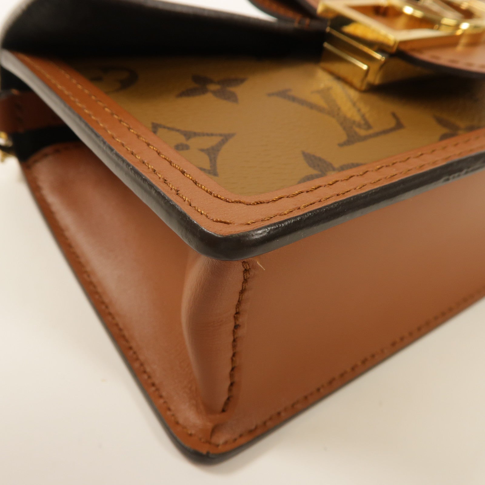 LOUIS VUITTON Monogram Reverse Dauphine肩背袋