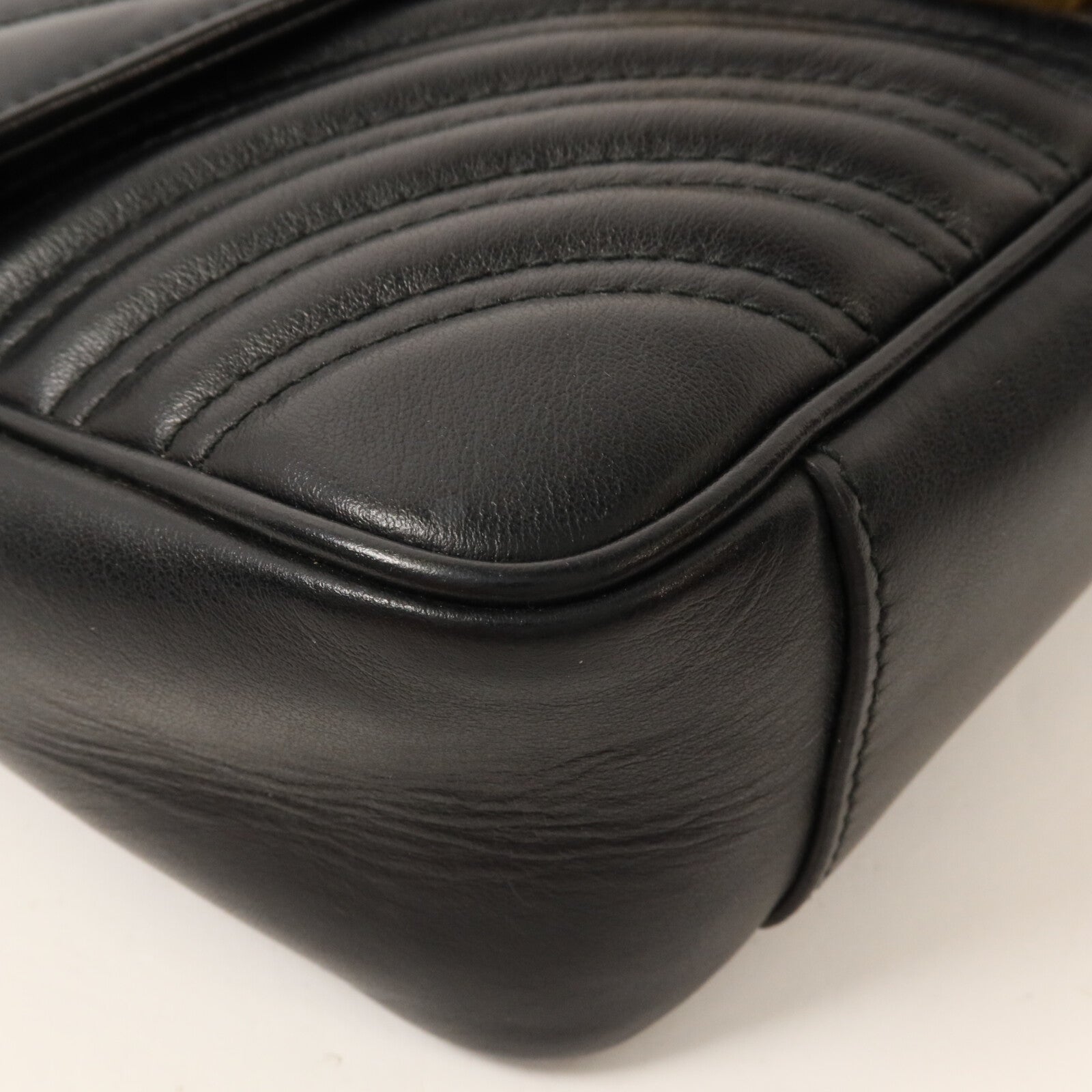GUCCI 牛皮皮革GG Marmont Shoulder Bag鏈帶肩背袋