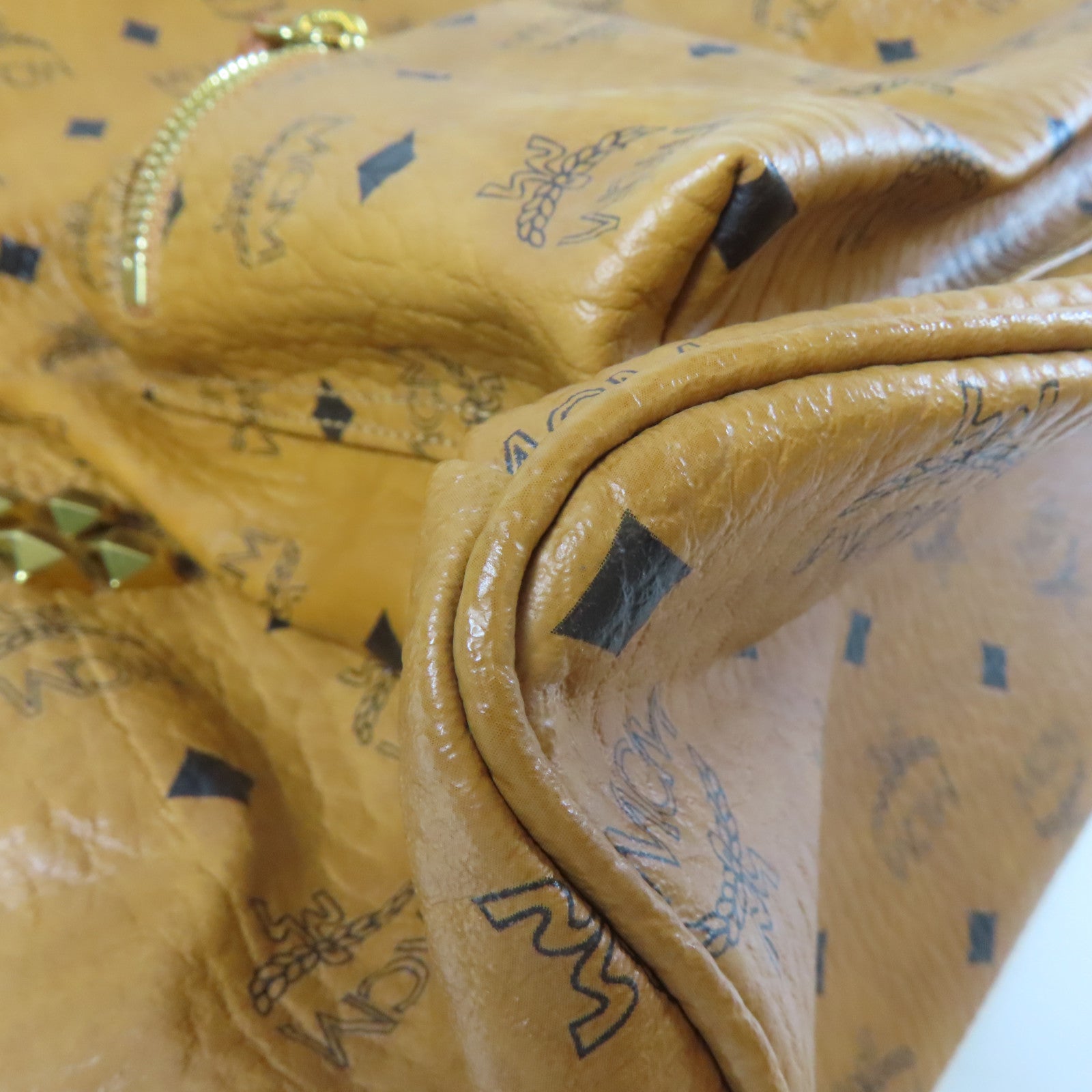 MCM 【激減優惠】皮革Starkside Studs Backpack金扣背包棕色