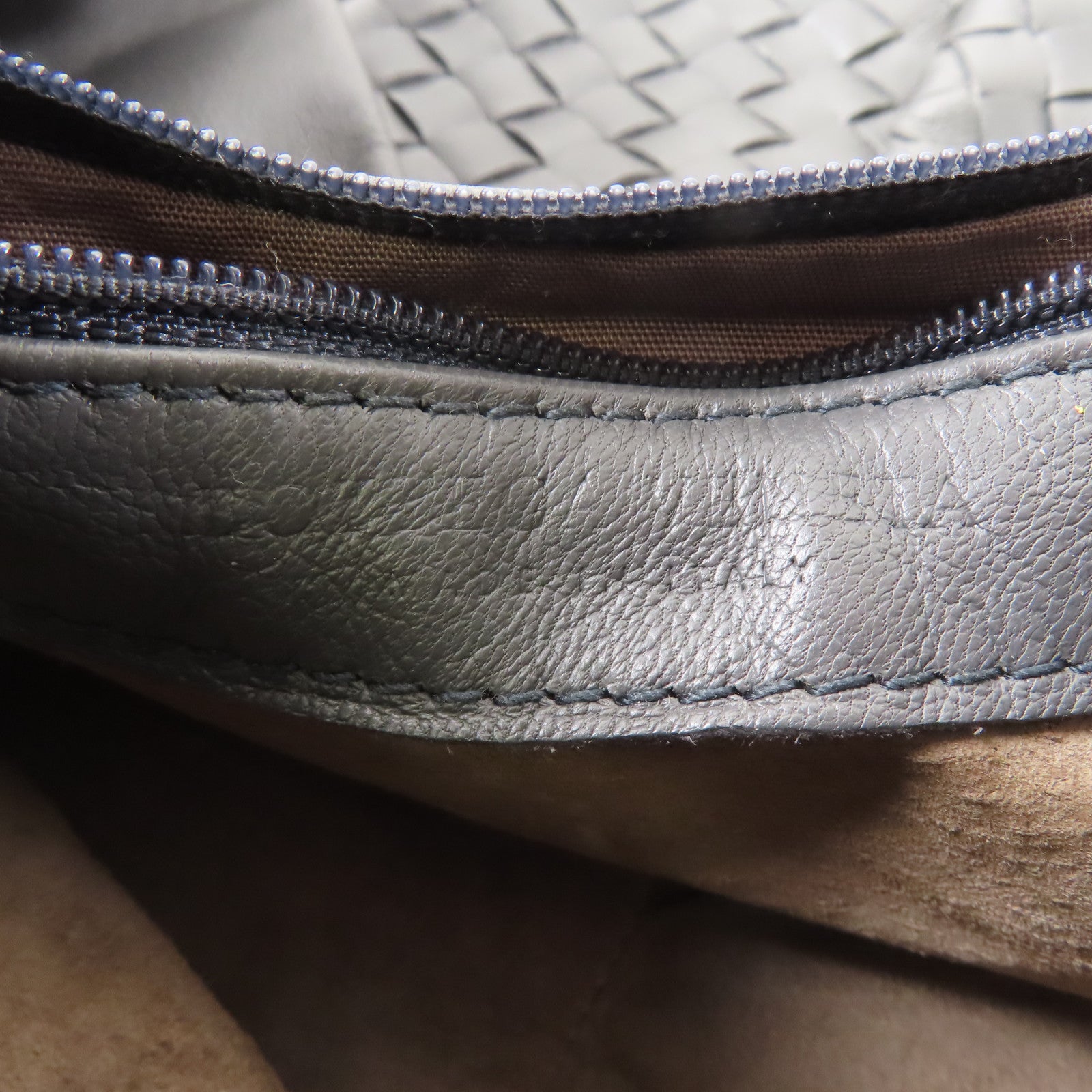 BOTTEGA VENETA 織紋皮革Shoulder Bag肩背袋灰色