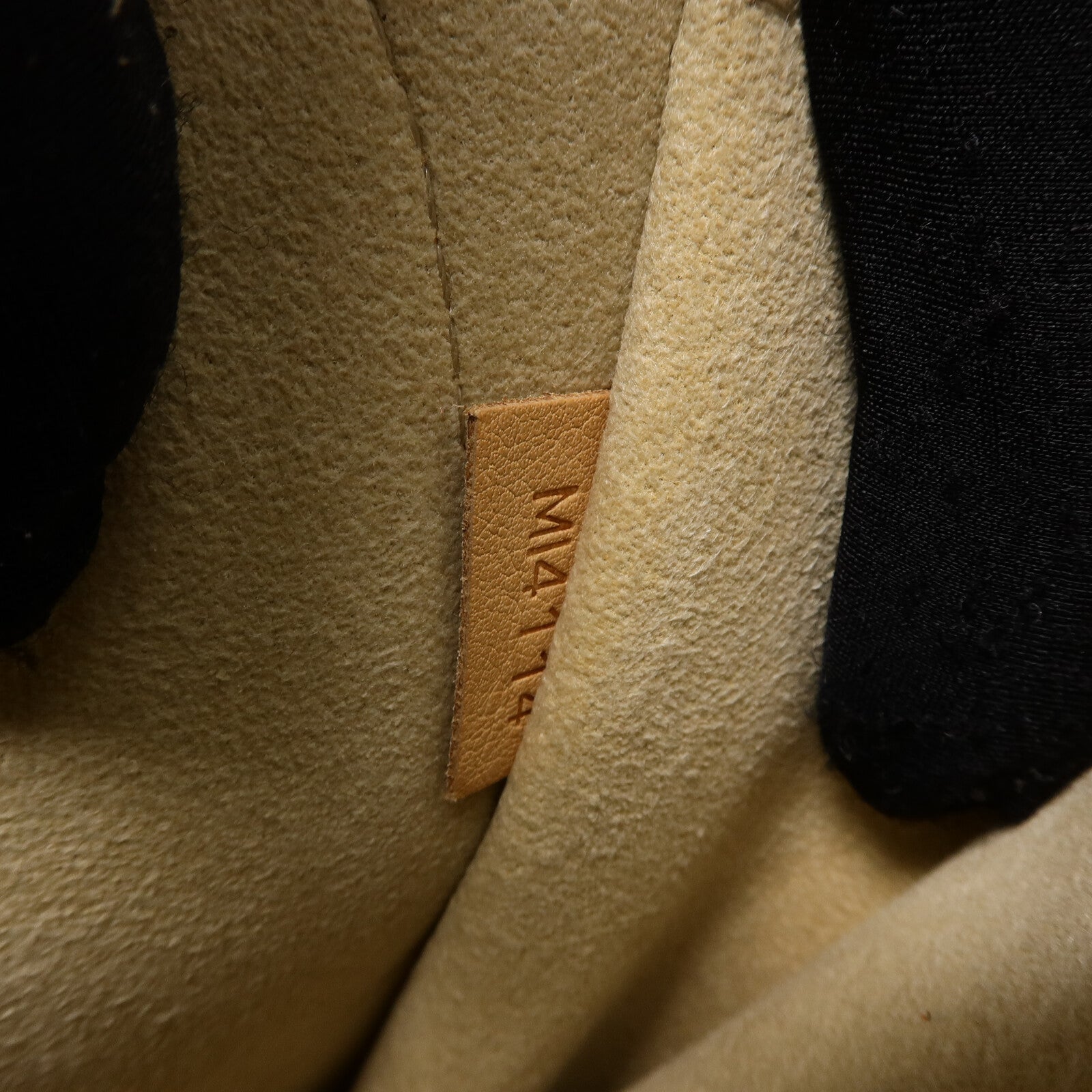 LOUIS VUITTON Monogram Candy Sherman Camera Messenger手挽肩背兩用袋
