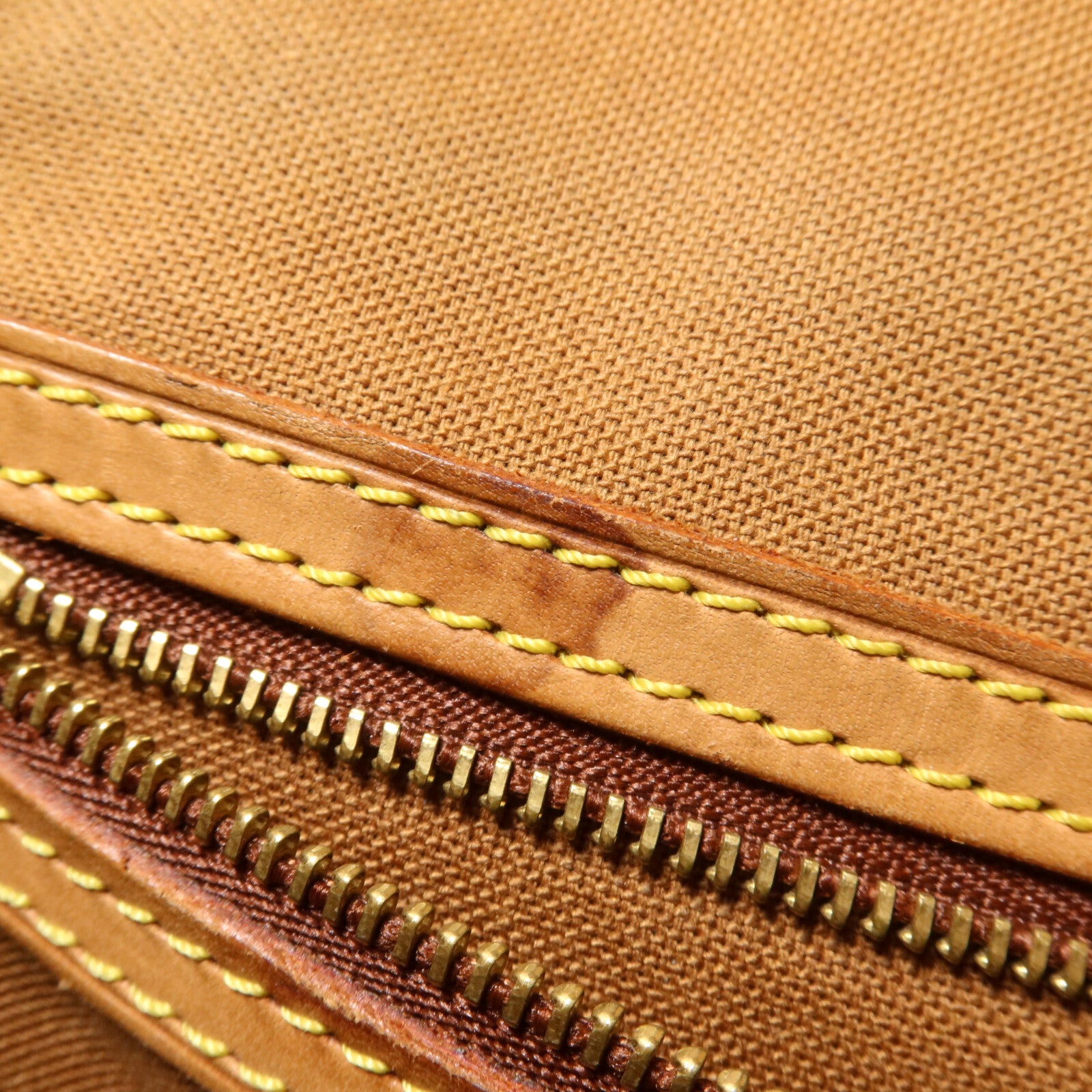 LOUIS VUITTON Monogram Mini Looping肩背袋
