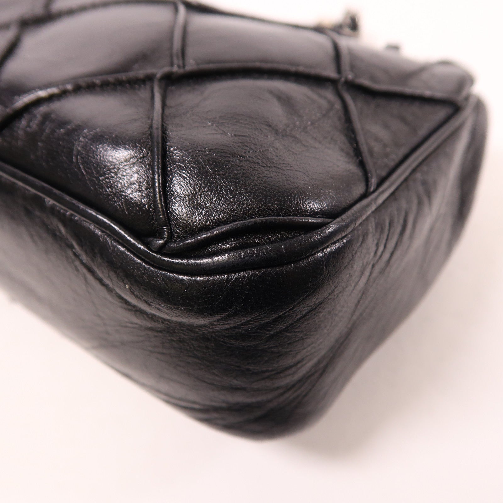 CHANEL 牛皮皮革Shoulder Bag銀扣肩背袋