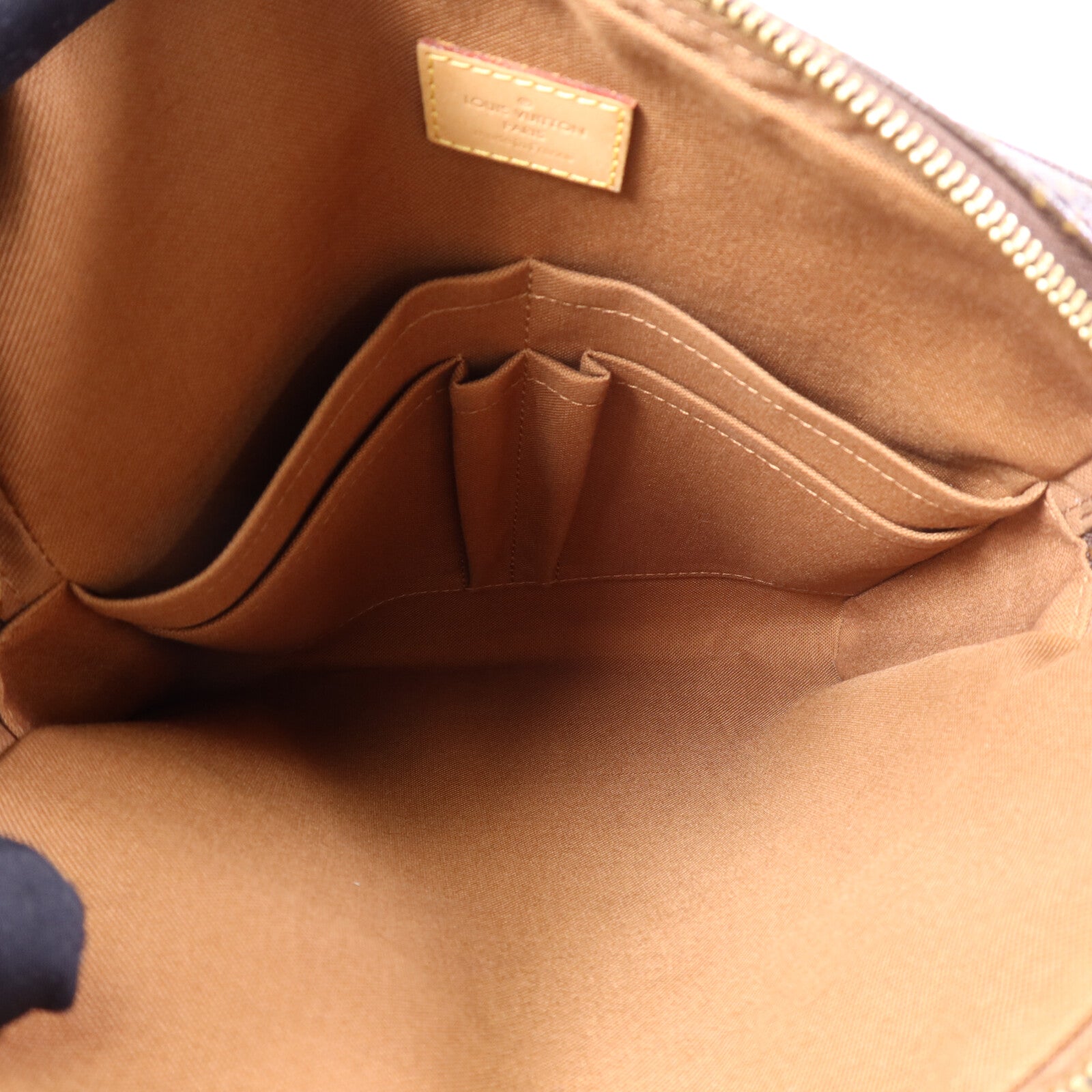 LOUIS VUITTON Monogram Trotteur Beaubourg金扣肩背袋