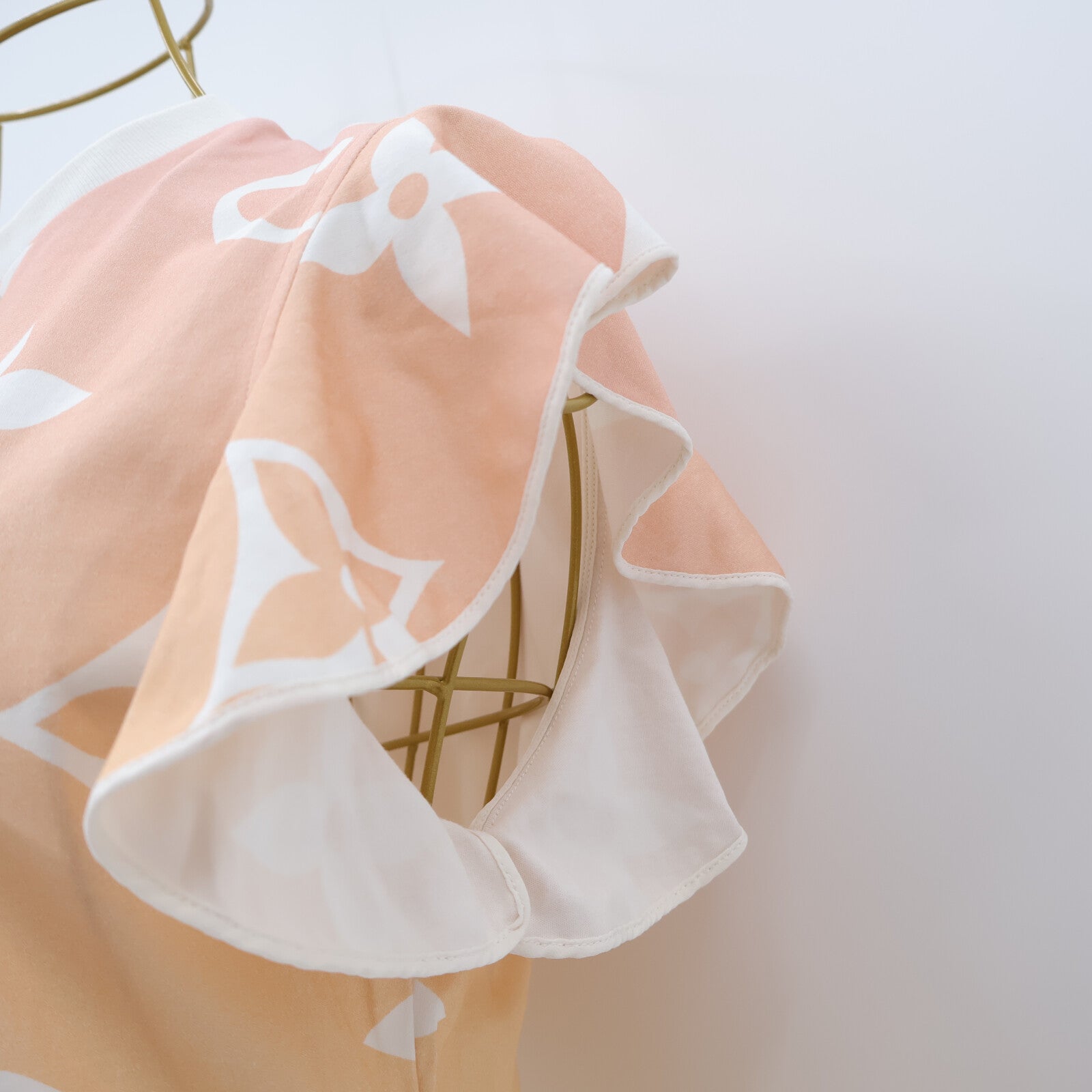 LOUIS VUITTON Sunrise Monogram Top上衣