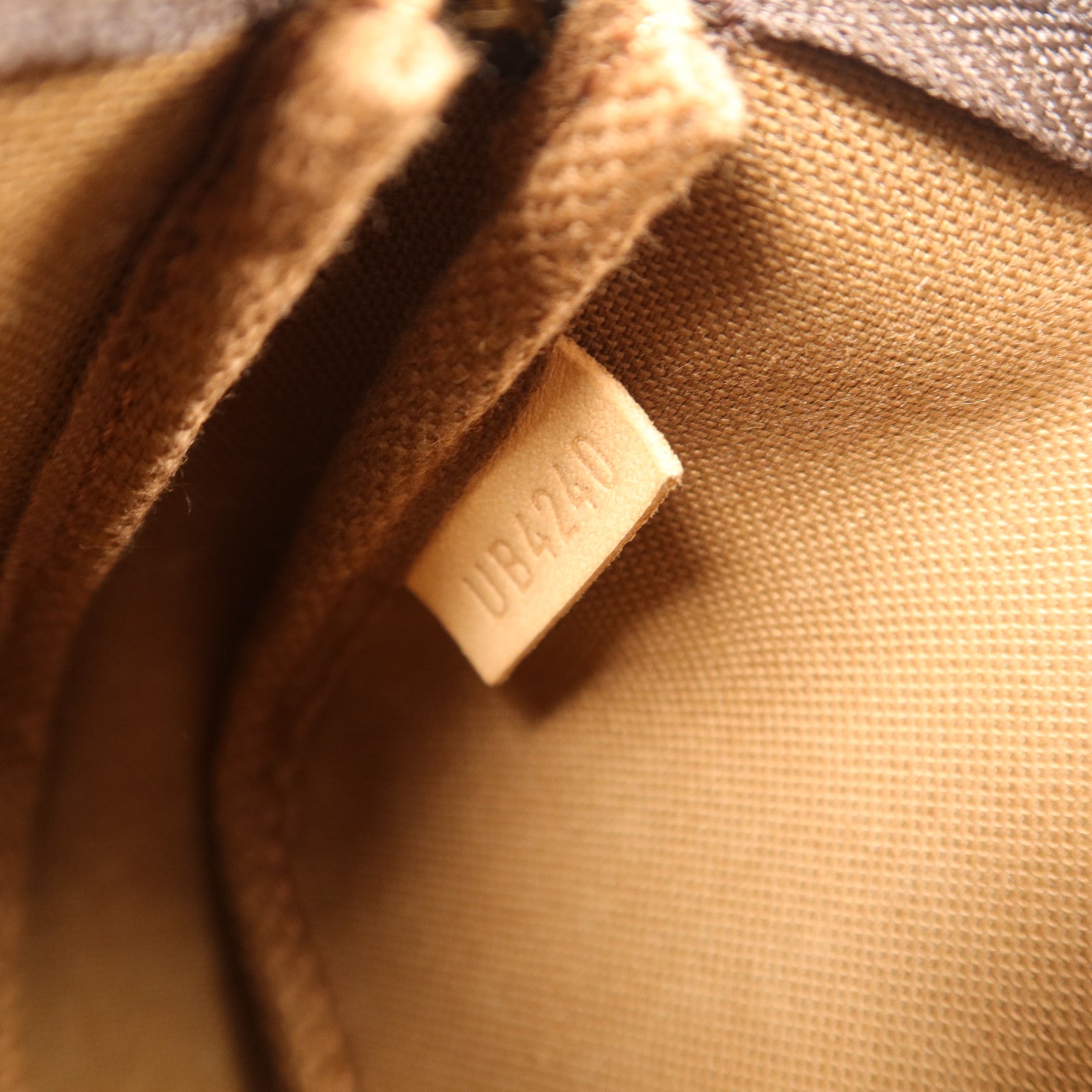 LOUIS VUITTON Monogram Mini Pochette Accessoires手挽袋