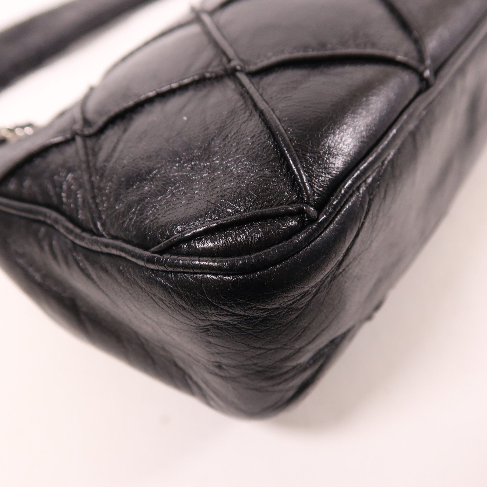 CHANEL 牛皮皮革Shoulder Bag銀扣肩背袋