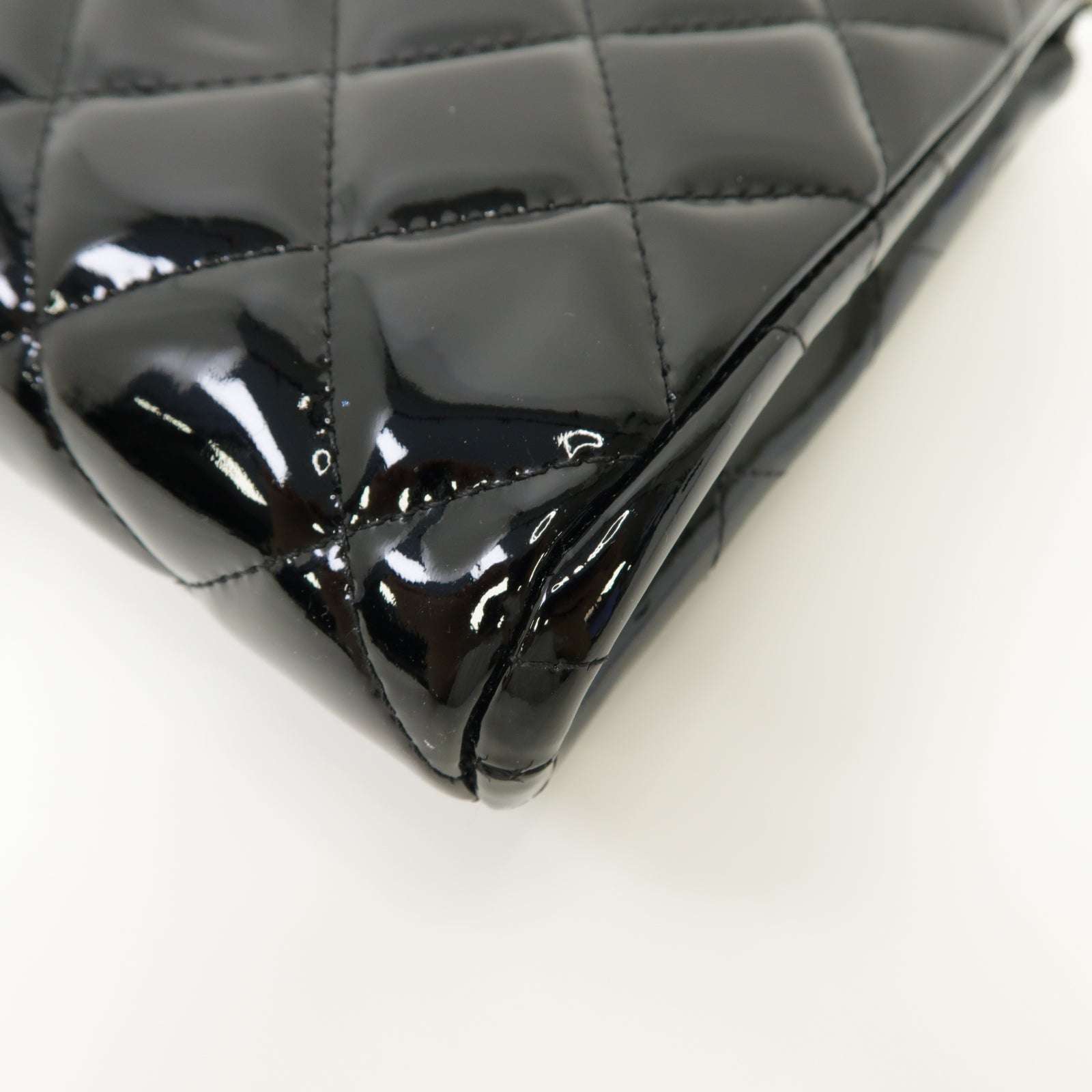 CHANEL 菱格漆皮皮革Chain Shoulder Bag銀扣鏈帶肩背袋黒色