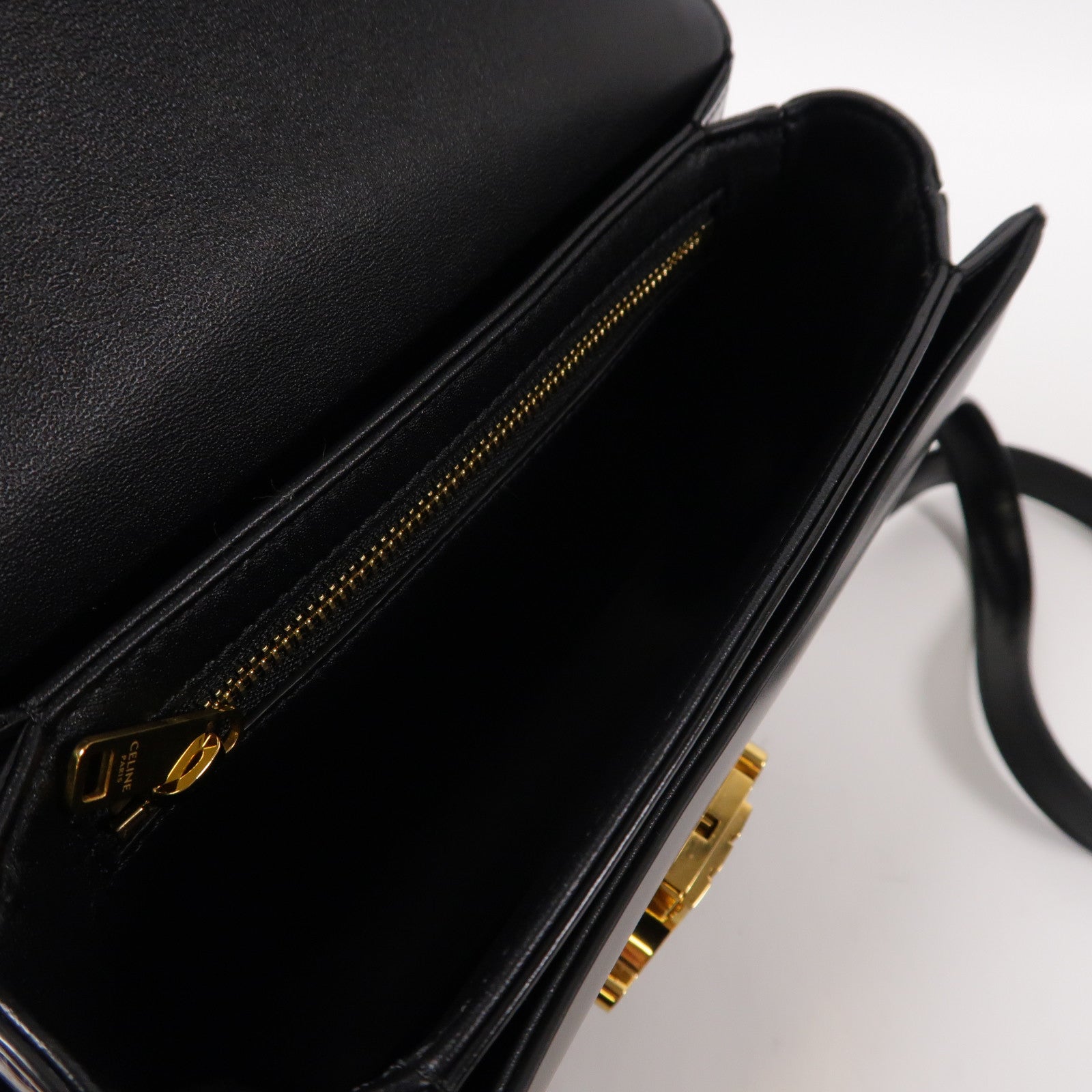 CELINE 牛皮皮革Small Besace金扣肩背袋黑色