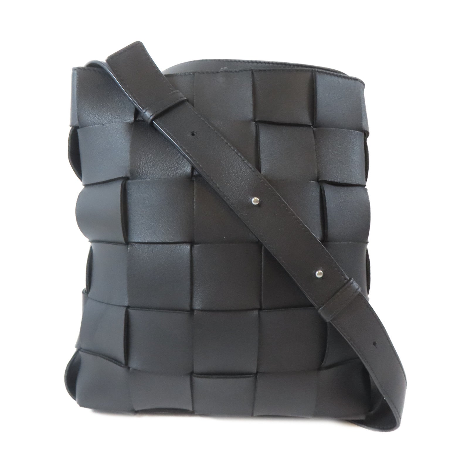 BOTTEGA VENETA 織紋牛皮皮革Shoulder Bag銀扣肩背袋黑色