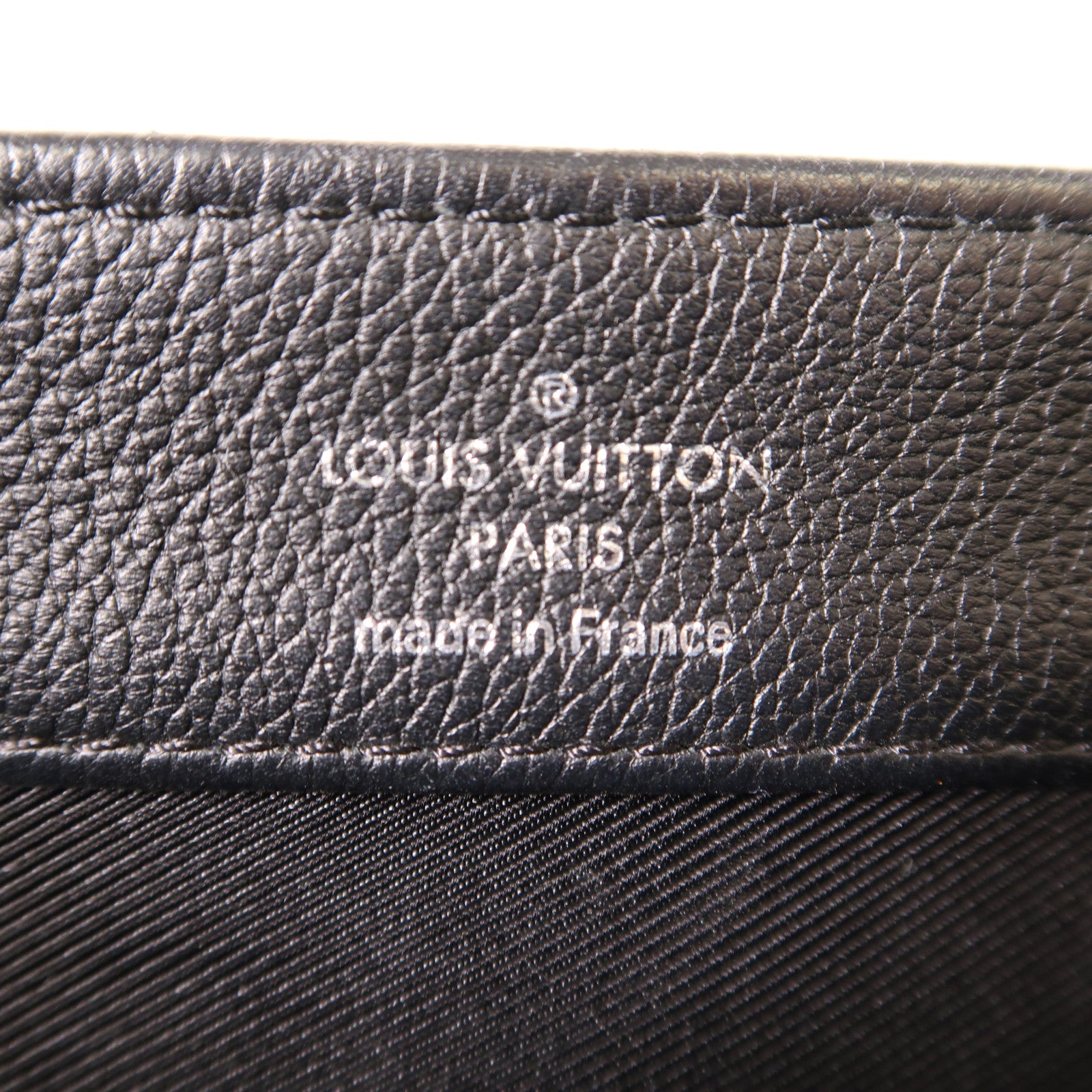 LOUIS VUITTON 牛皮皮革Lockme II BB銀扣鏈帶手挽肩背兩用袋黑色