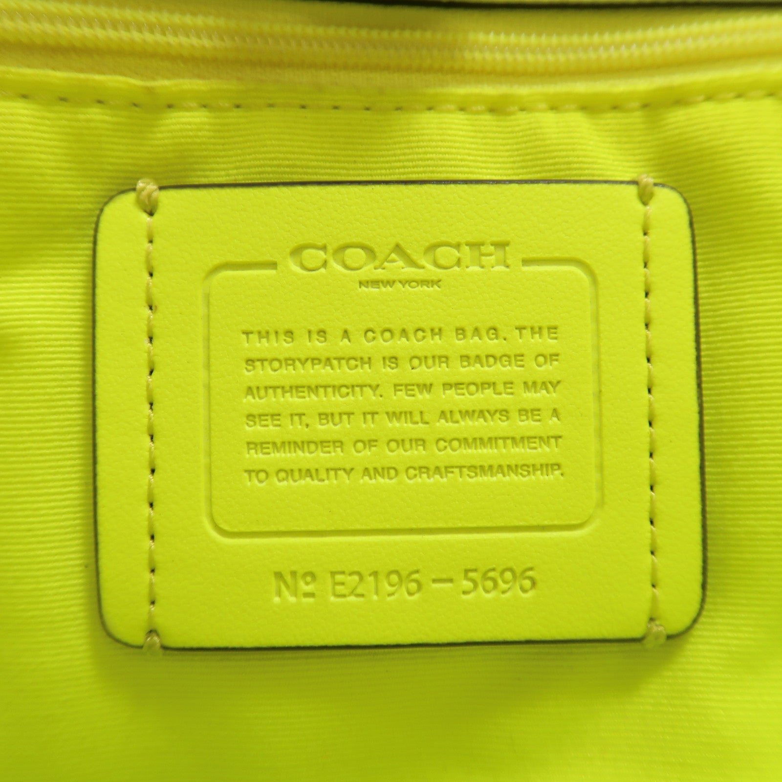 COACH 【激減優惠】塗層帆布Shoulder Bag肩背袋