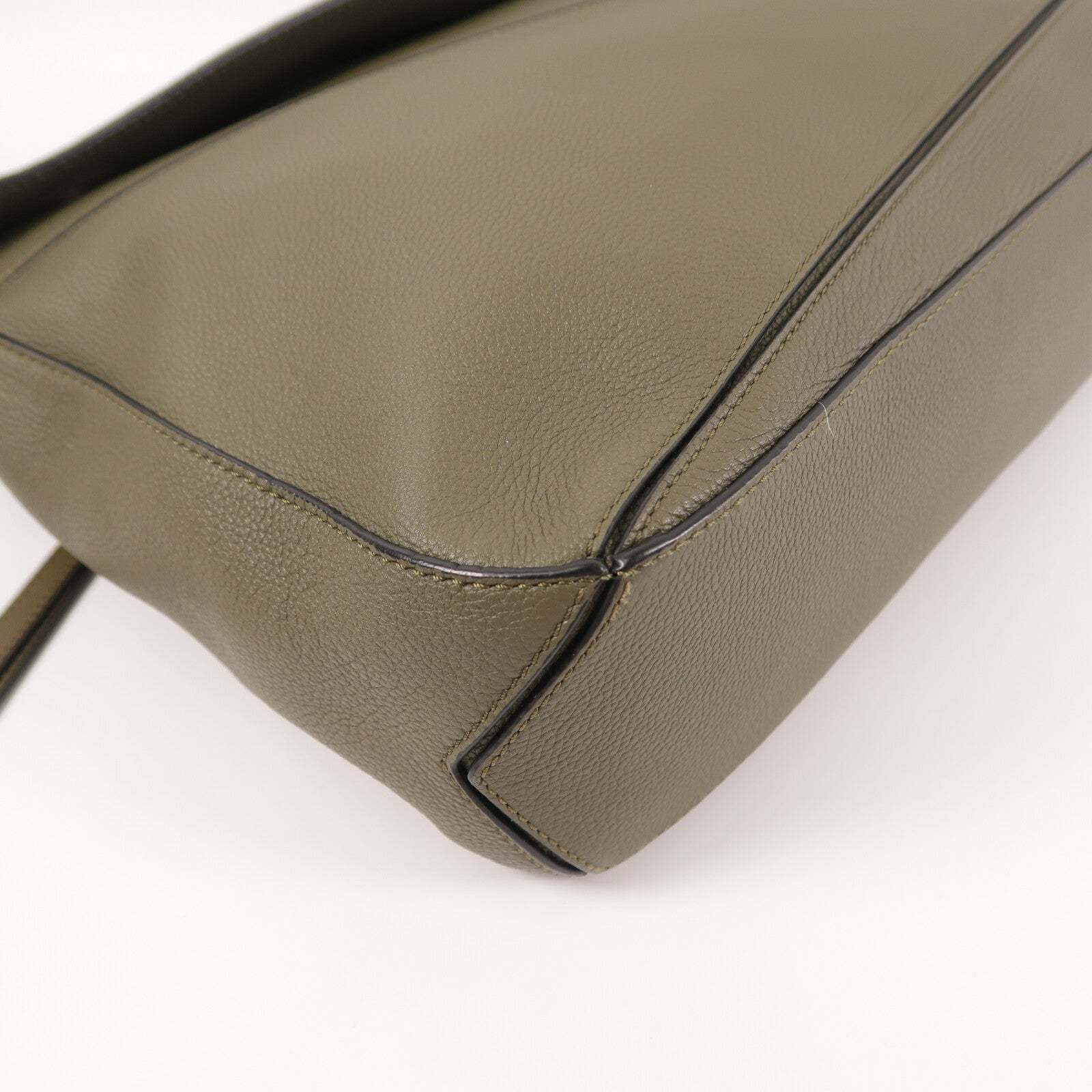 LOEWE 牛皮皮革Puzzle Messenger Bag肩背袋