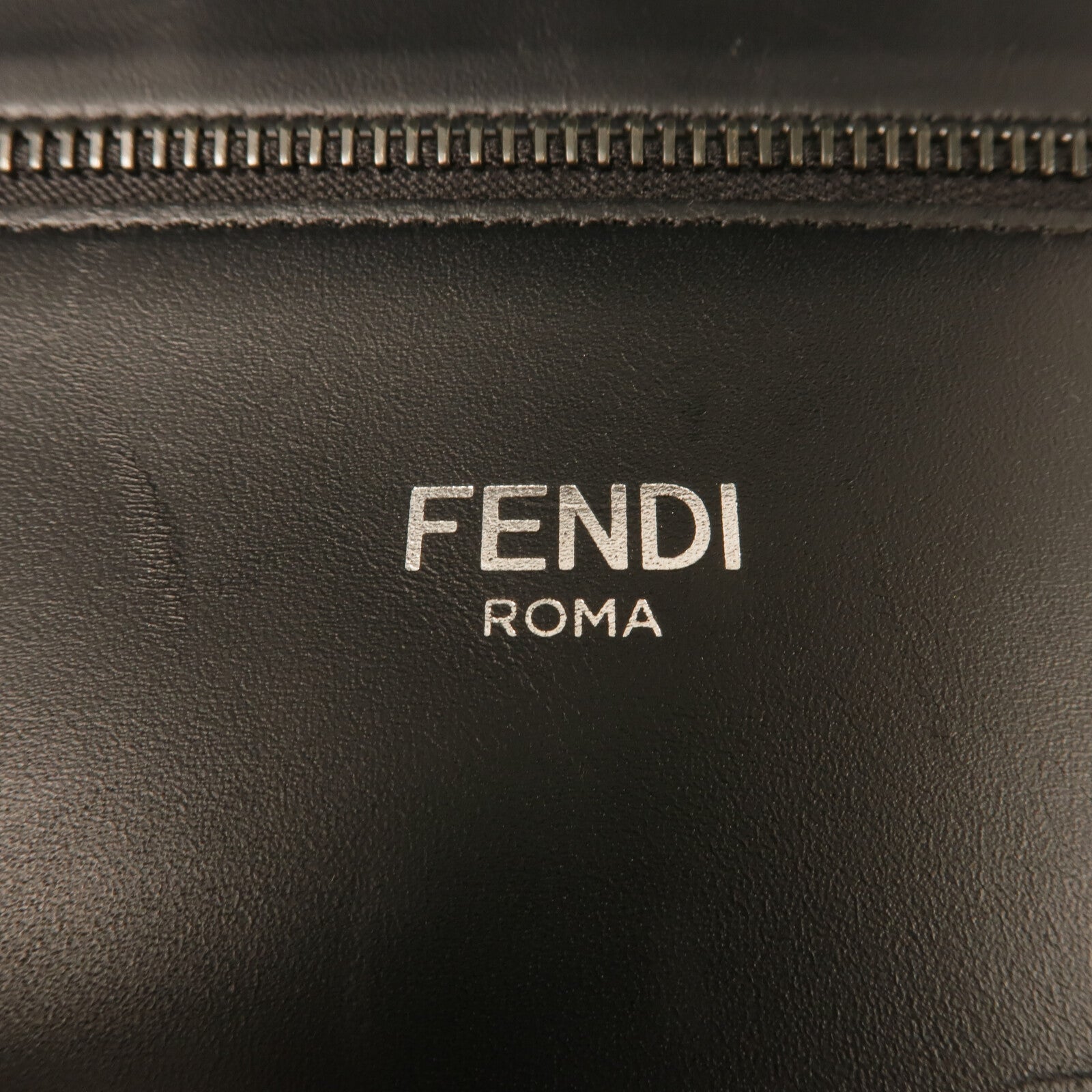FENDI 牛皮皮革Peekaboo ISeeU Medium手挽袋