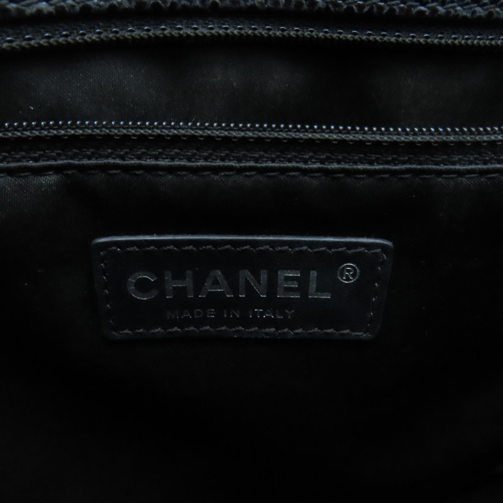 CHANEL diamond Caviar leather Grand Shopping Tote Bag silver buckle handle bag black