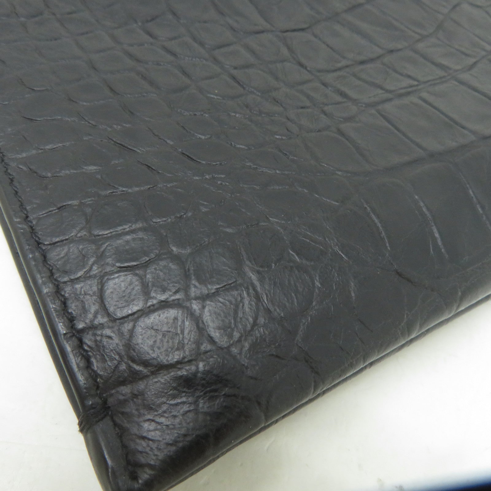 SAINT LAURENT 皮革Clutch Bag黑扣手拿包黑色