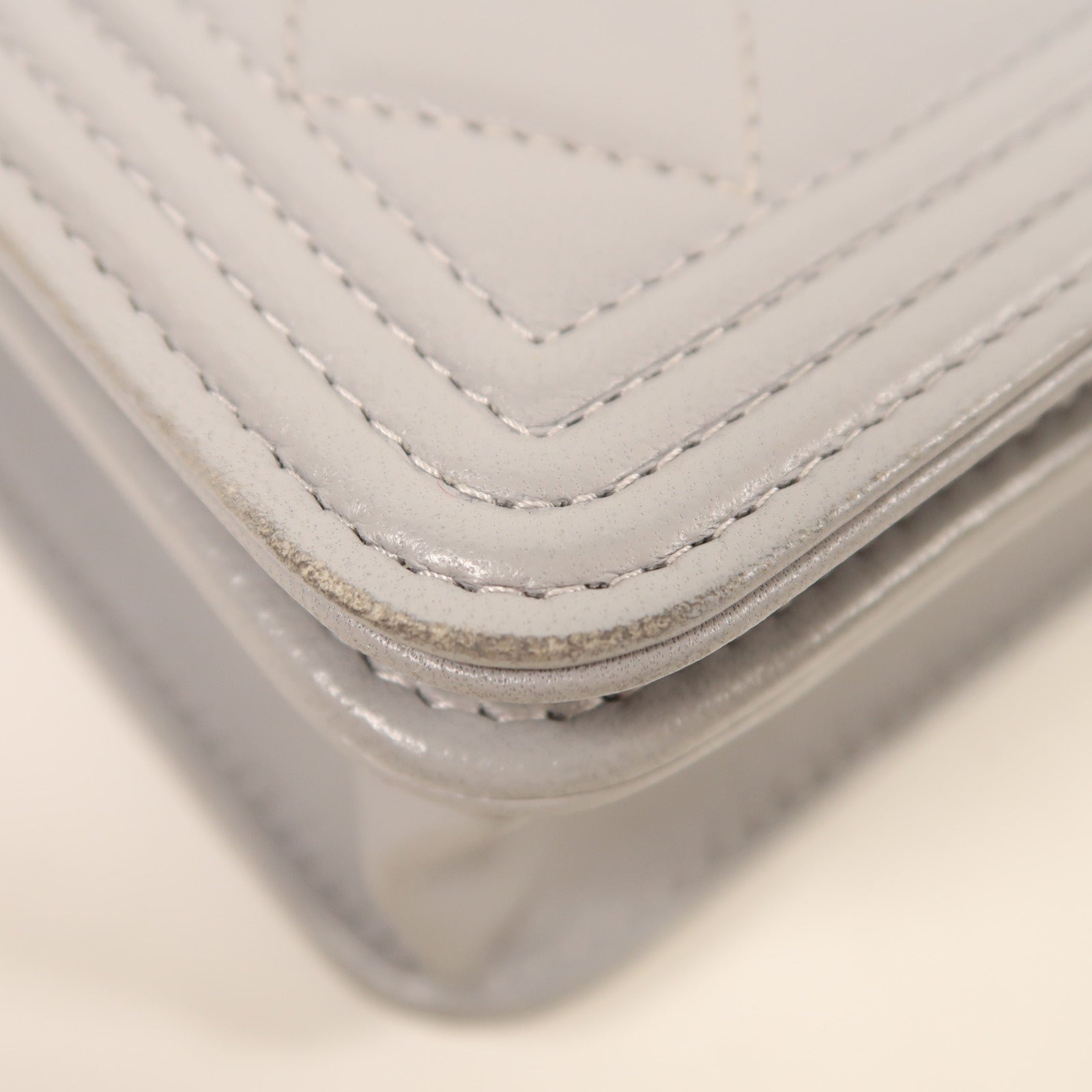 CHANEL 羊皮皮革Boy WOC金扣鏈帶肩背袋