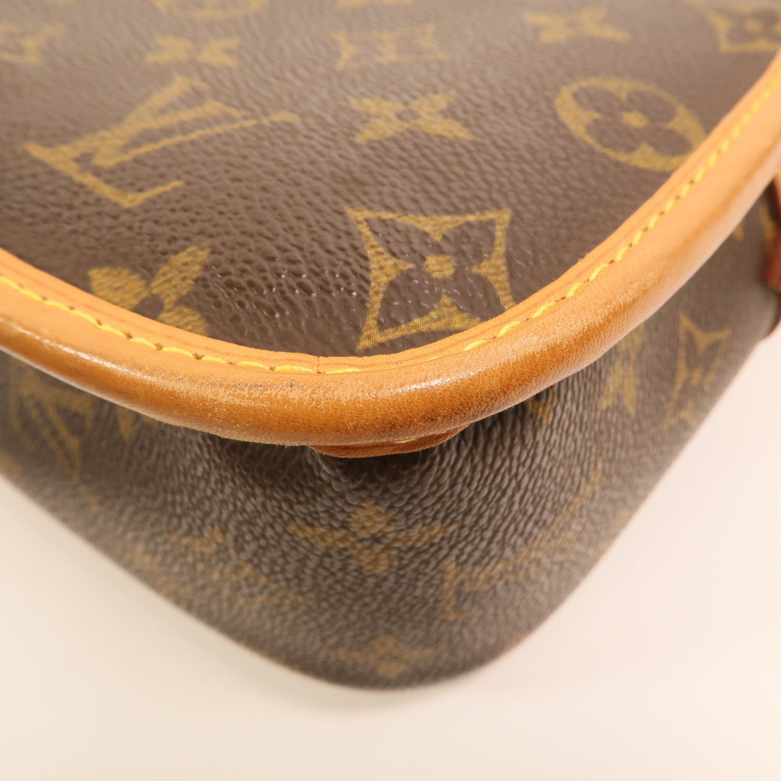 LOUIS VUITTON Monogram Sologne金扣肩背袋