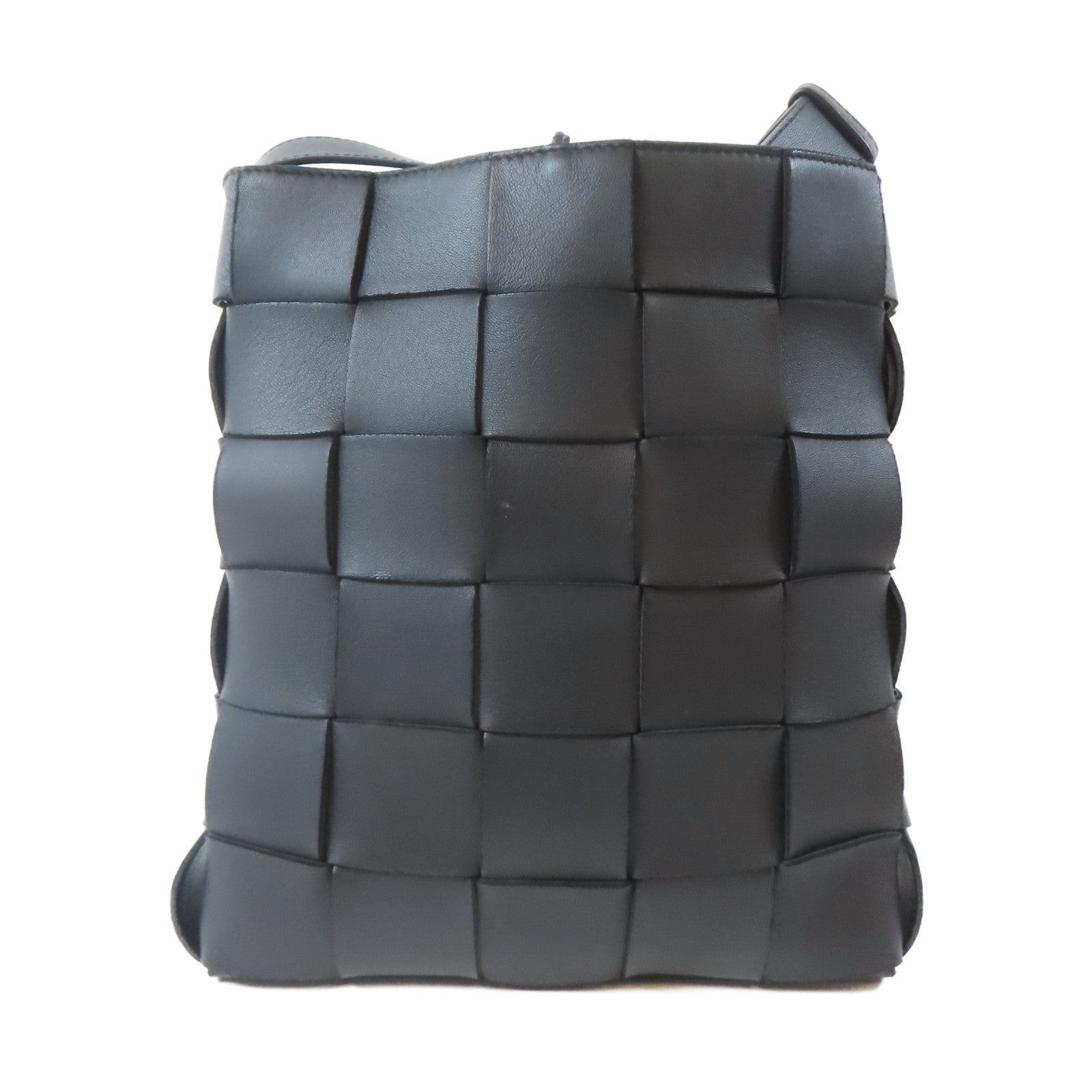 BOTTEGA VENETA 織紋牛皮皮革Shoulder Bag銀扣肩背袋黑色