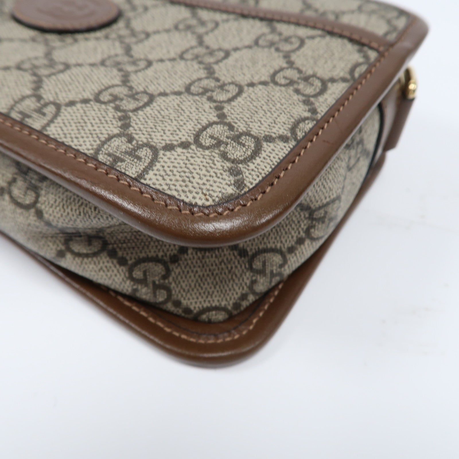 GUCCI 塗層帆布GG Supreme Shoulder Bag金扣肩背袋啡色
