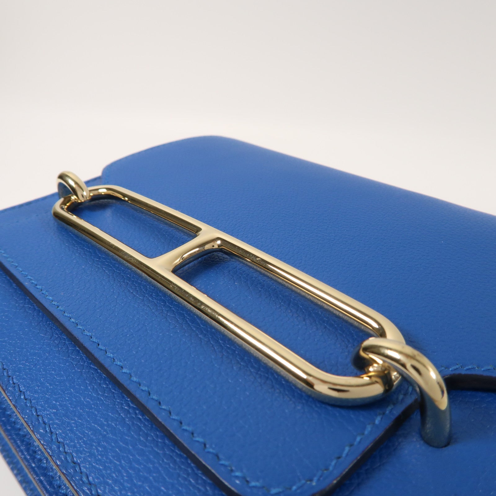 HERMES 【激減優惠】Evercolor皮革Mini Roulis金扣肩背袋藍色