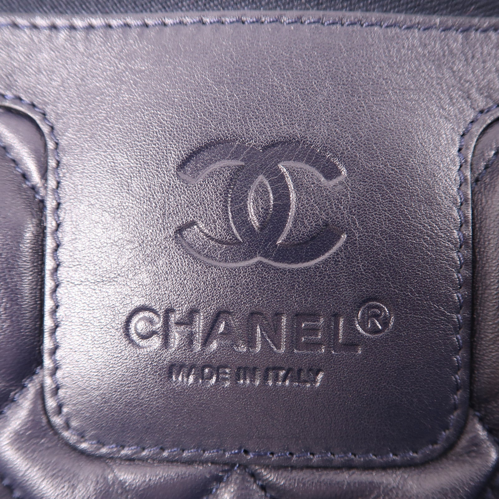CHANEL 【激減優惠】菱格牛皮皮革Coco Cocoon銀扣手挽袋深藍色/紅色
