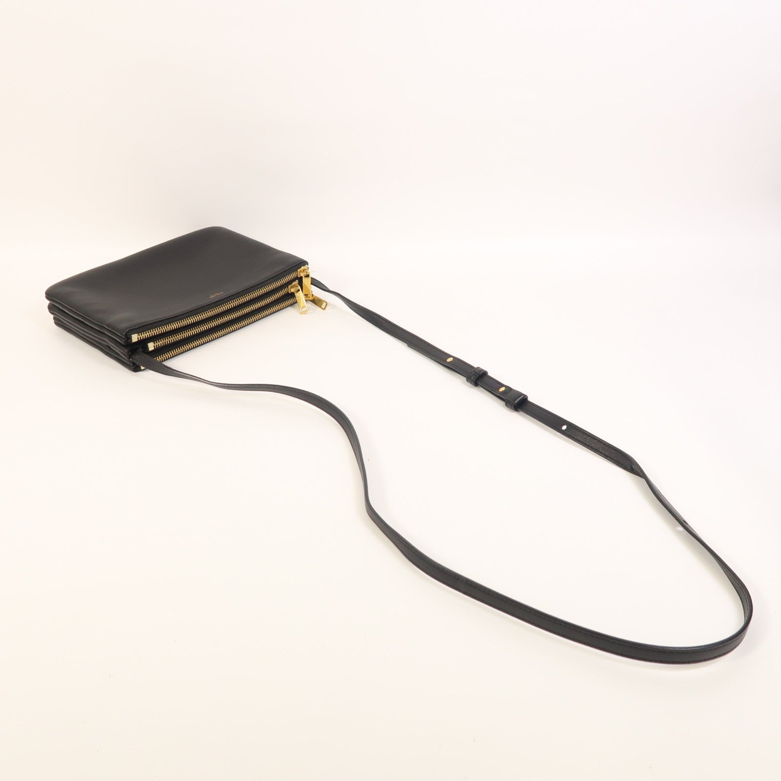 CELINE 羊皮皮革Trio金扣肩背袋