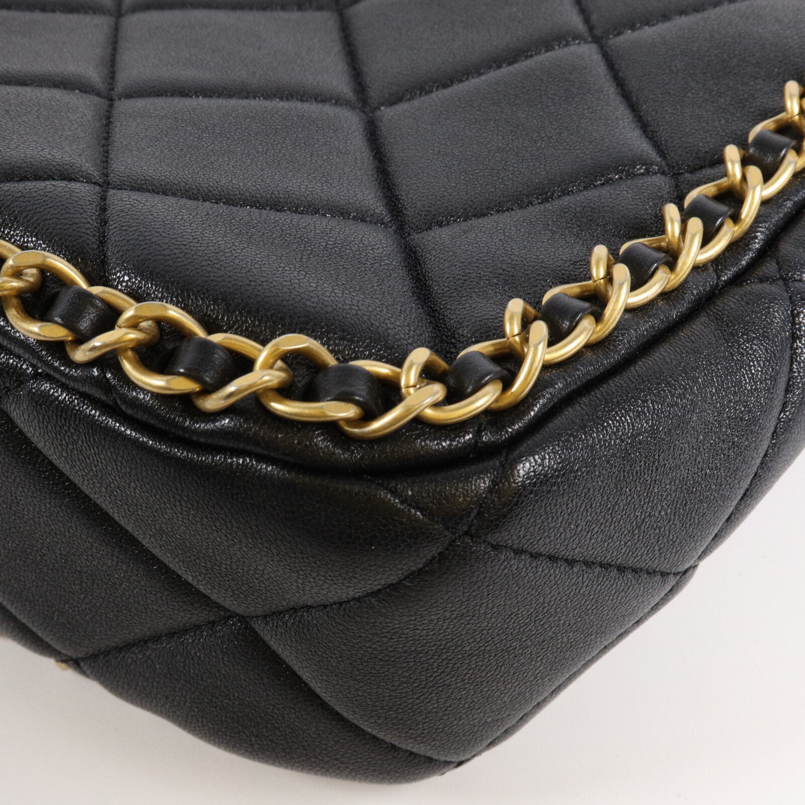 CHANEL 羊皮皮革Small Bucket Bag鏈帶肩背袋