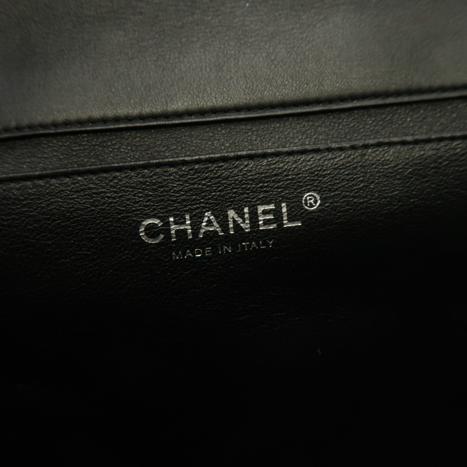 CHANEL 菱格漆皮皮革Chain Shoulder Bag銀扣鏈帶肩背袋黒色