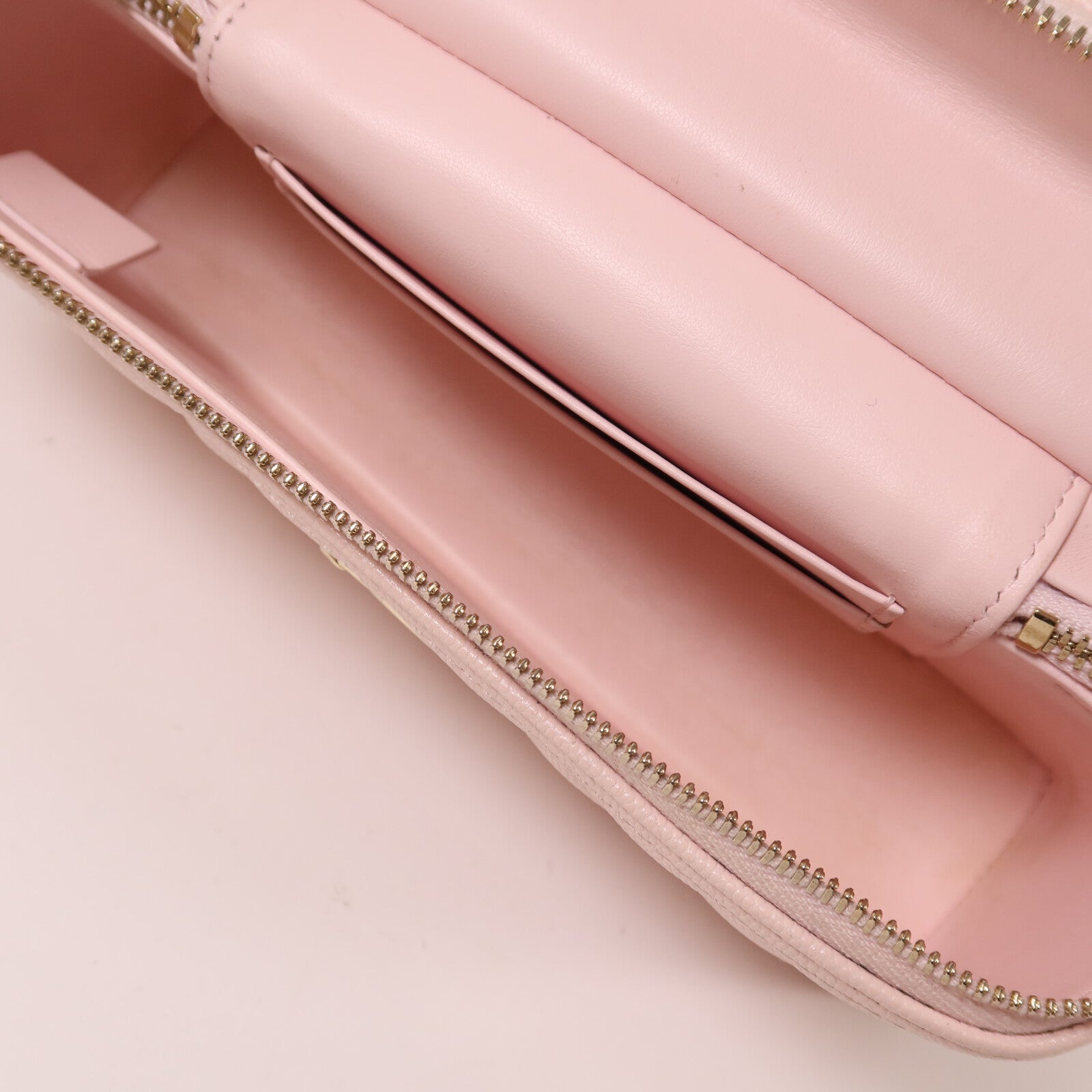 CHANEL 牛皮皮革Vanity With Chain鏈帶手挽肩背兩用袋