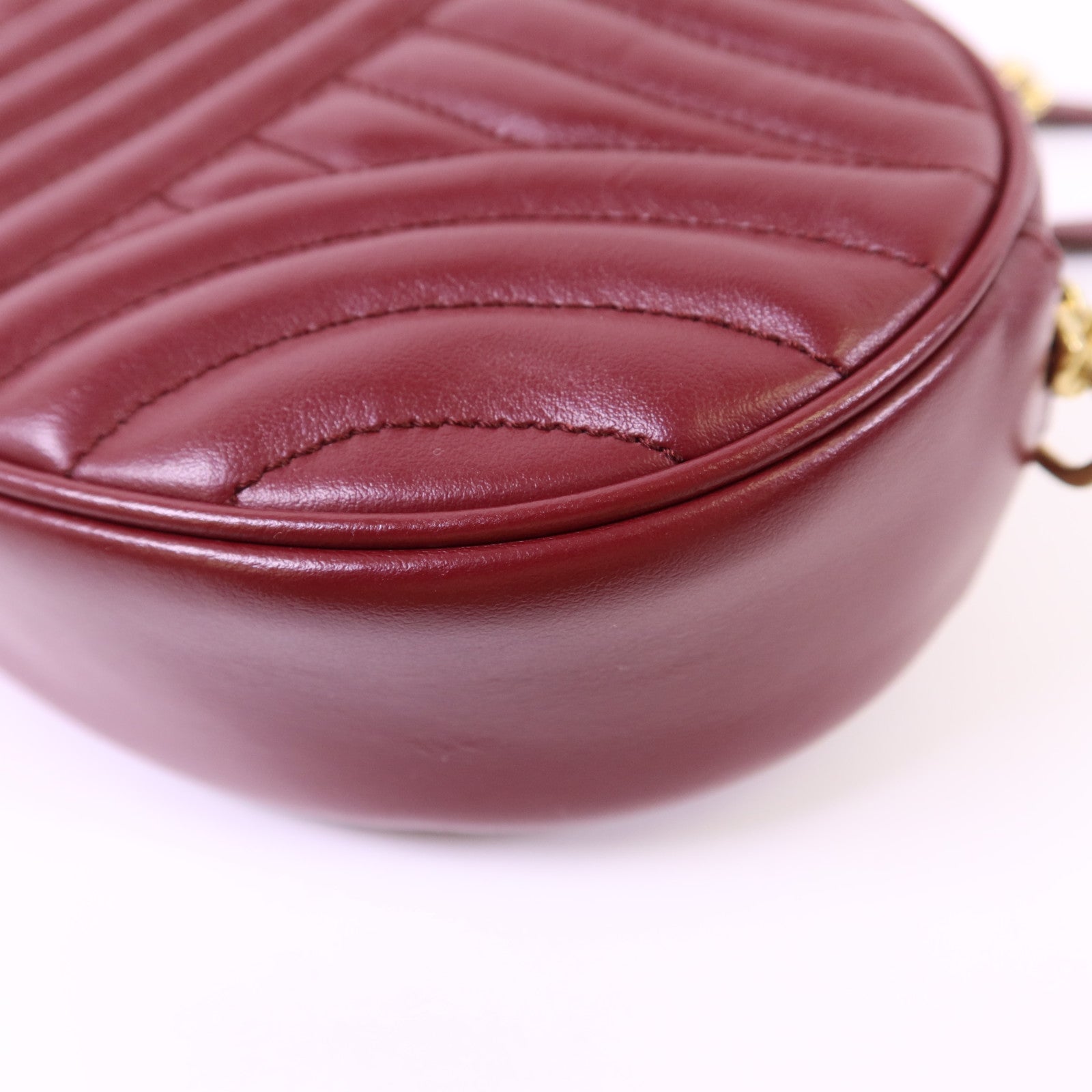 PRADA 牛皮皮革Shoulder Bag金扣肩背袋