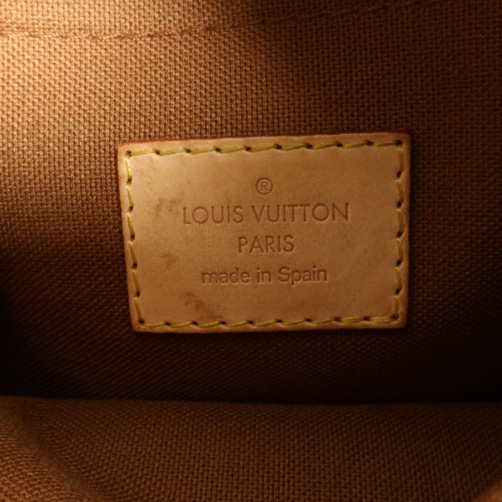 LOUIS VUITTON Monogram Odeon PM肩背袋