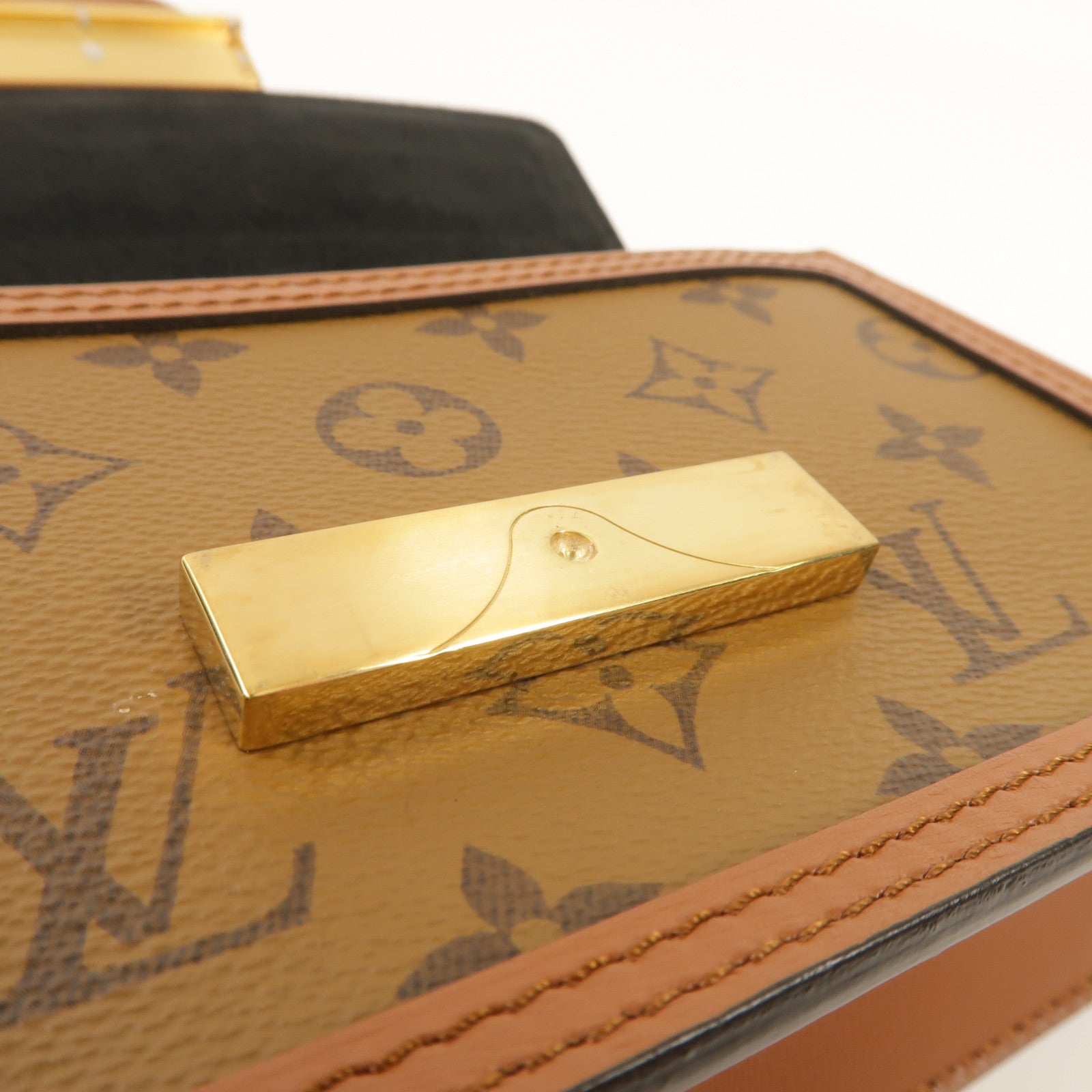 LOUIS VUITTON Monogram Reverse Dauphine肩背袋