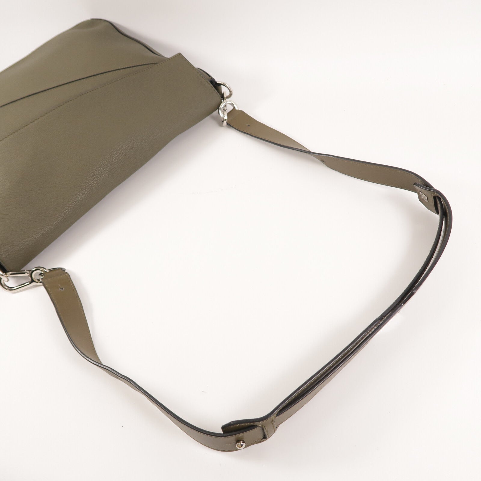LOEWE 牛皮皮革Puzzle Messenger Bag肩背袋