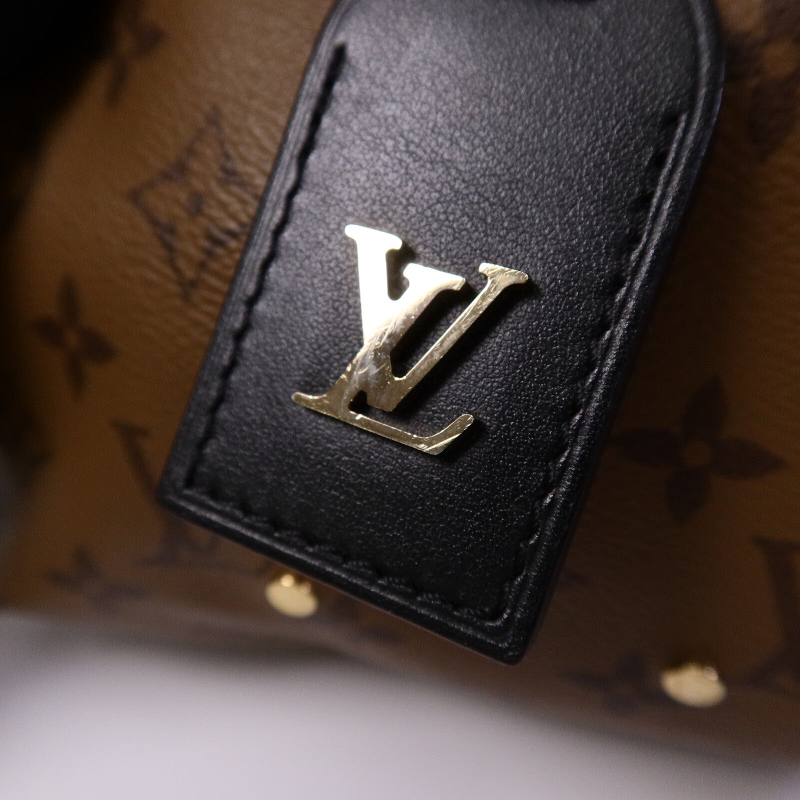 LOUIS VUITTON Monogram Reverse Atlantis BB手挽肩背兩用袋