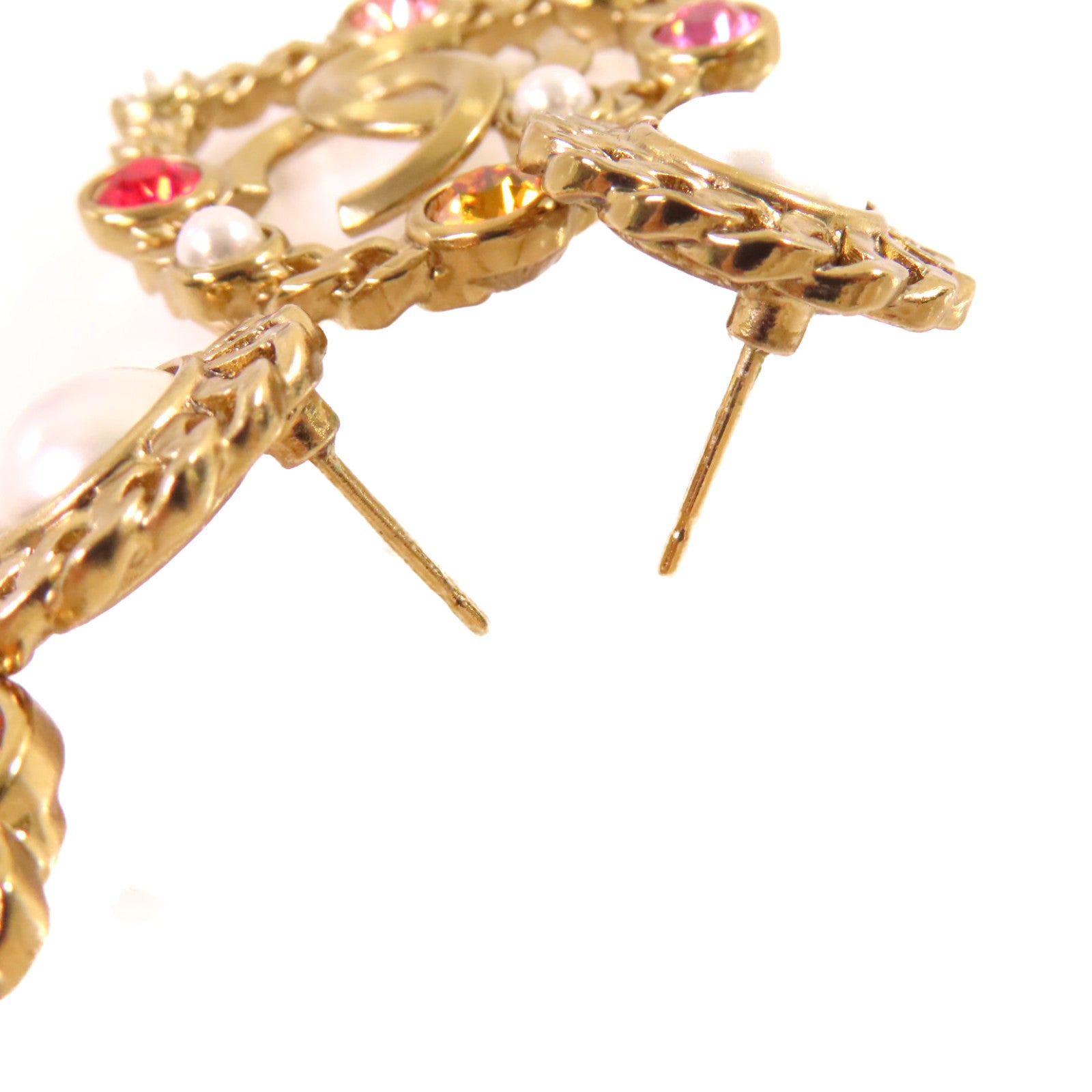 CHANEL 金屬/仿珍珠/彩色寶石CC Love Earrings耳環金色/珍珠色/彩色