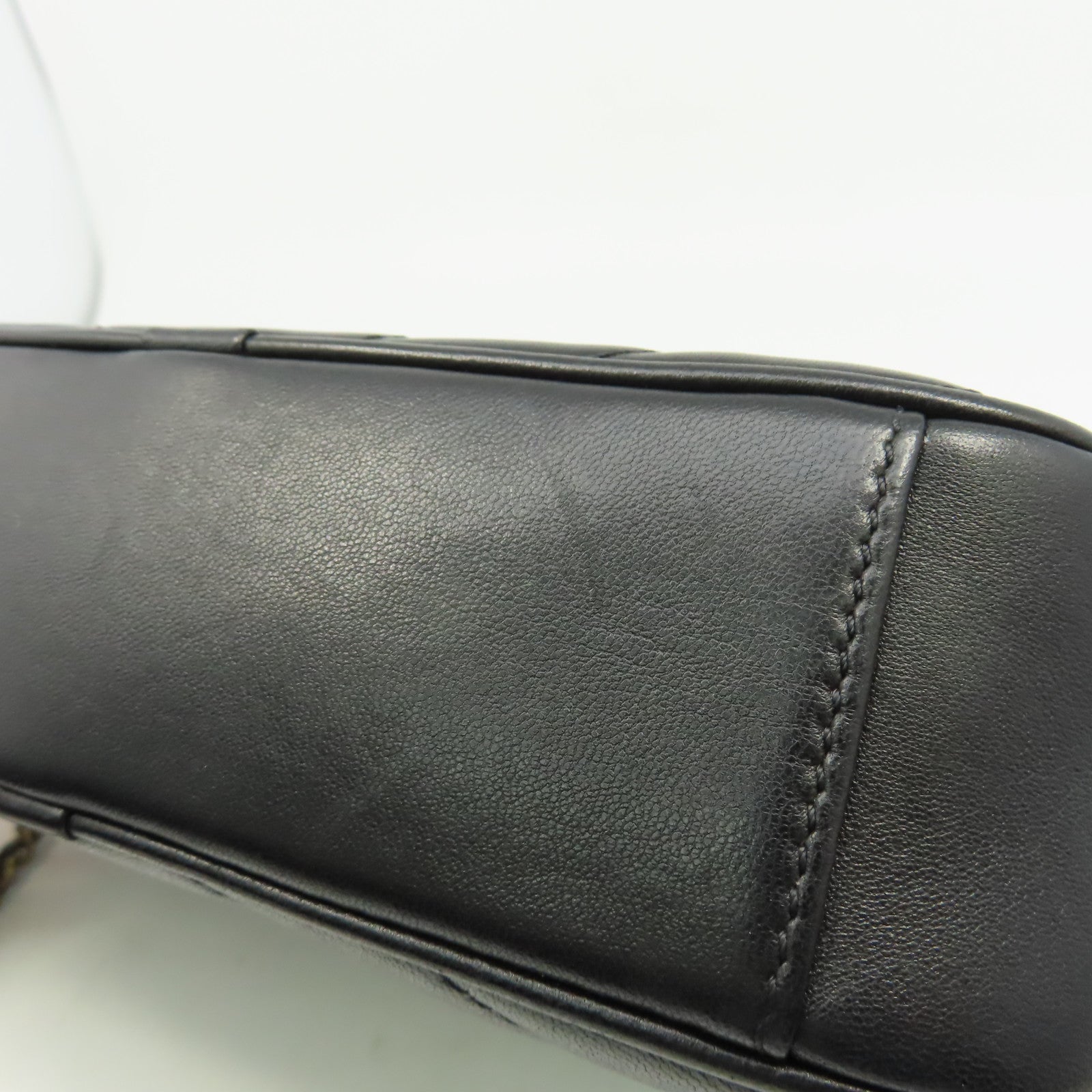 CHANEL 牛皮皮革Shoulder Bag金扣鏈帶肩背袋黑色