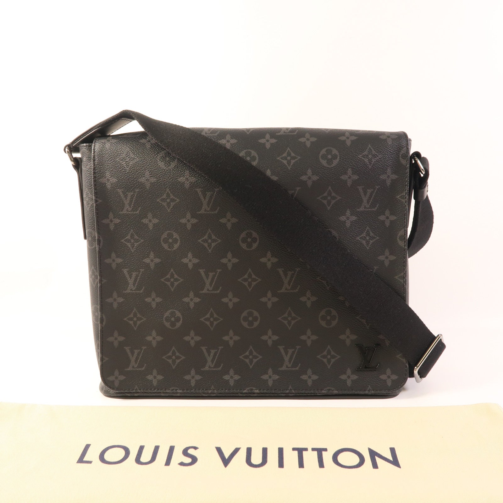 LOUIS VUITTON Monogram Eclipse District MM Monogram Eclipse 肩袋