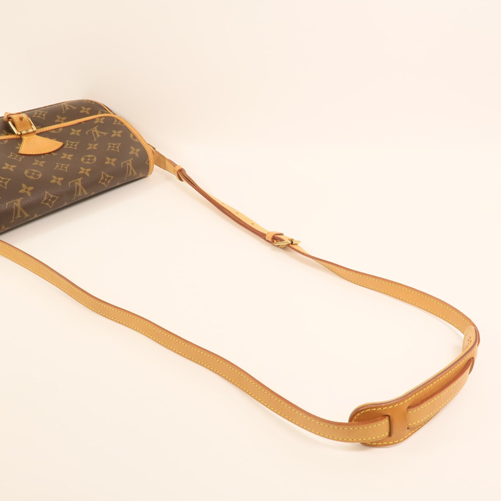 LOUIS VUITTON Monogram Sologne金扣肩背袋