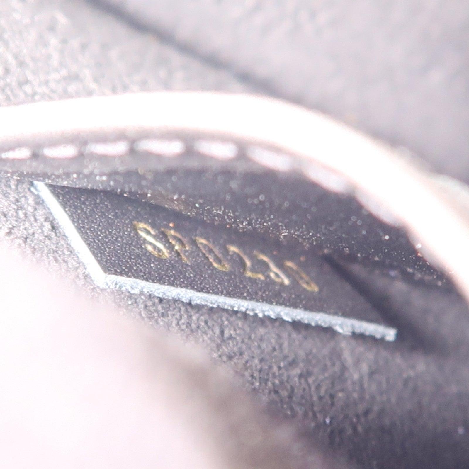 LOUIS VUITTON Monogram Reverse Dauphine肩背袋