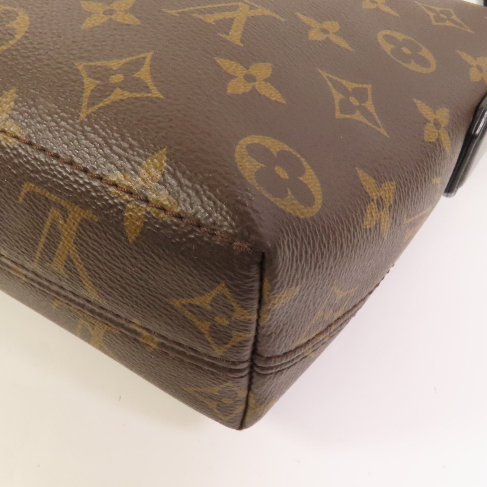 LOUIS VUITTON 【激減優惠】Monogram Macassar Magnetic Messenger Bag肩背袋棕色