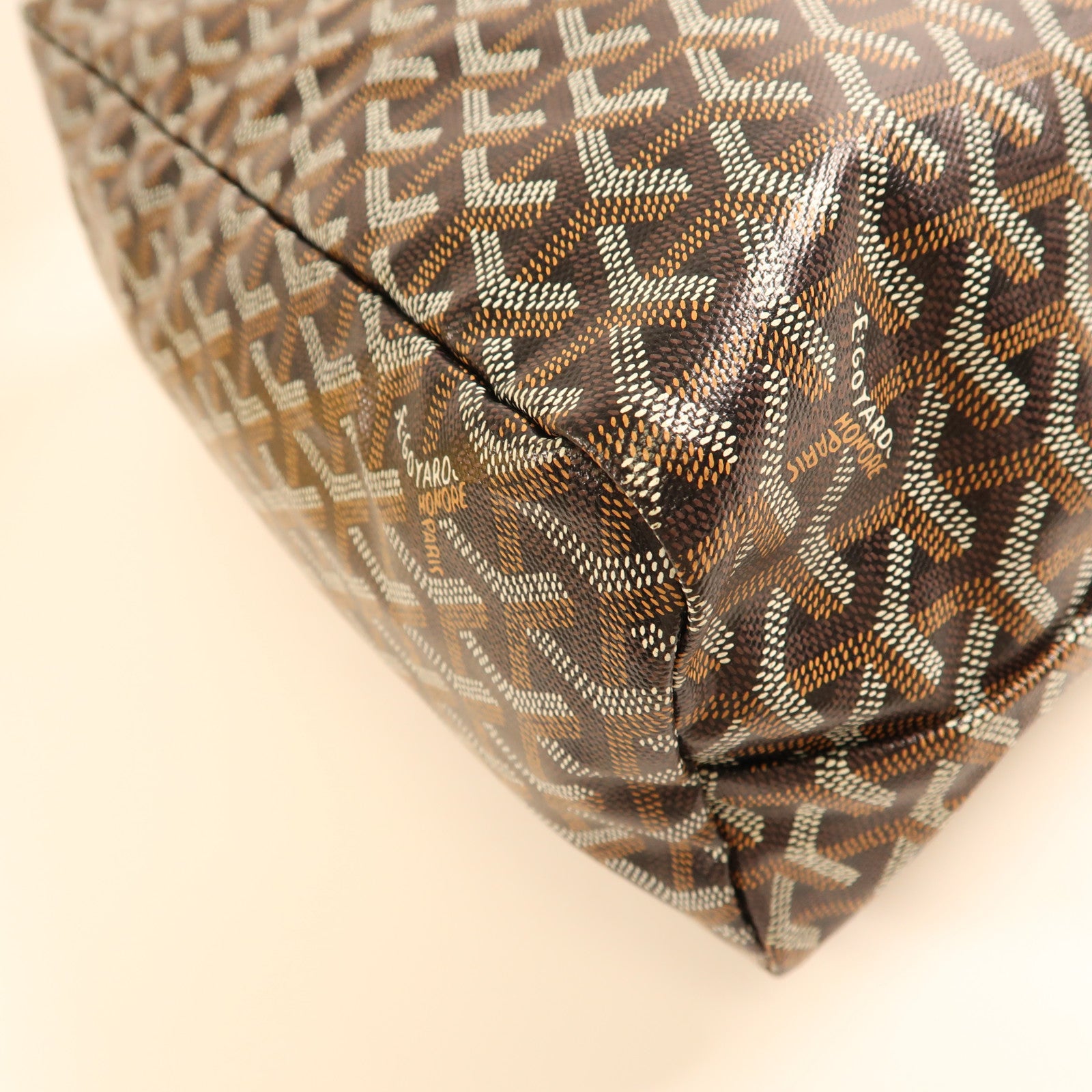 GOYARD 塗層帆布Hobo Bag銀扣肩背袋