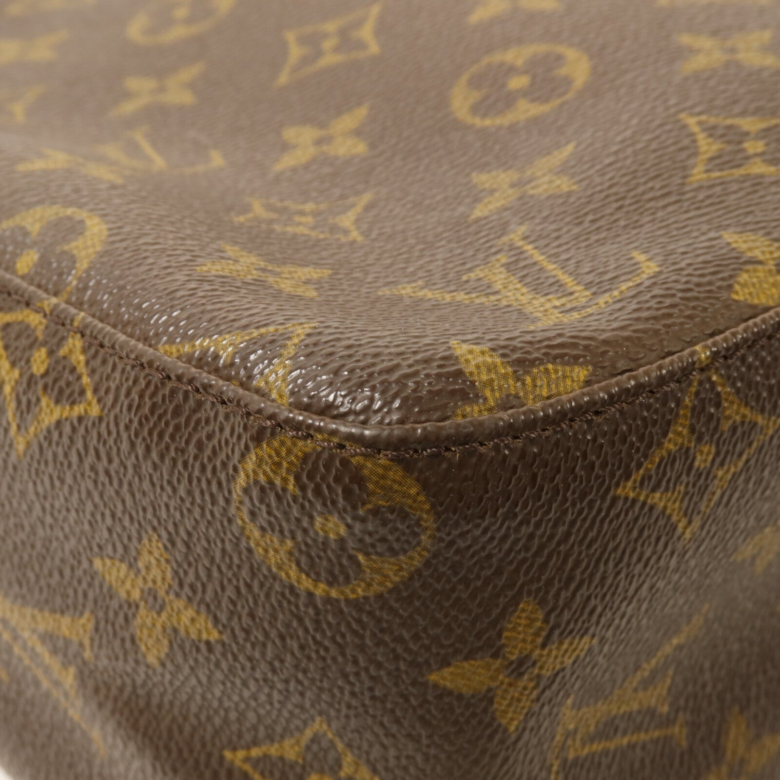 LOUIS VUITTON Monogram Looping MM肩背袋