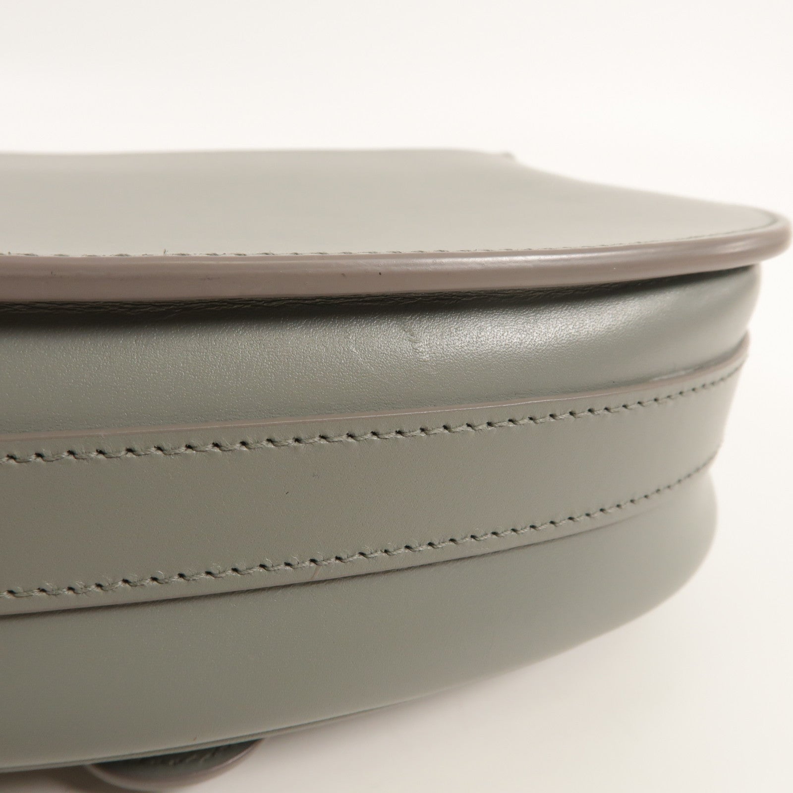 Dior 牛皮皮革Bobby Bag肩背袋